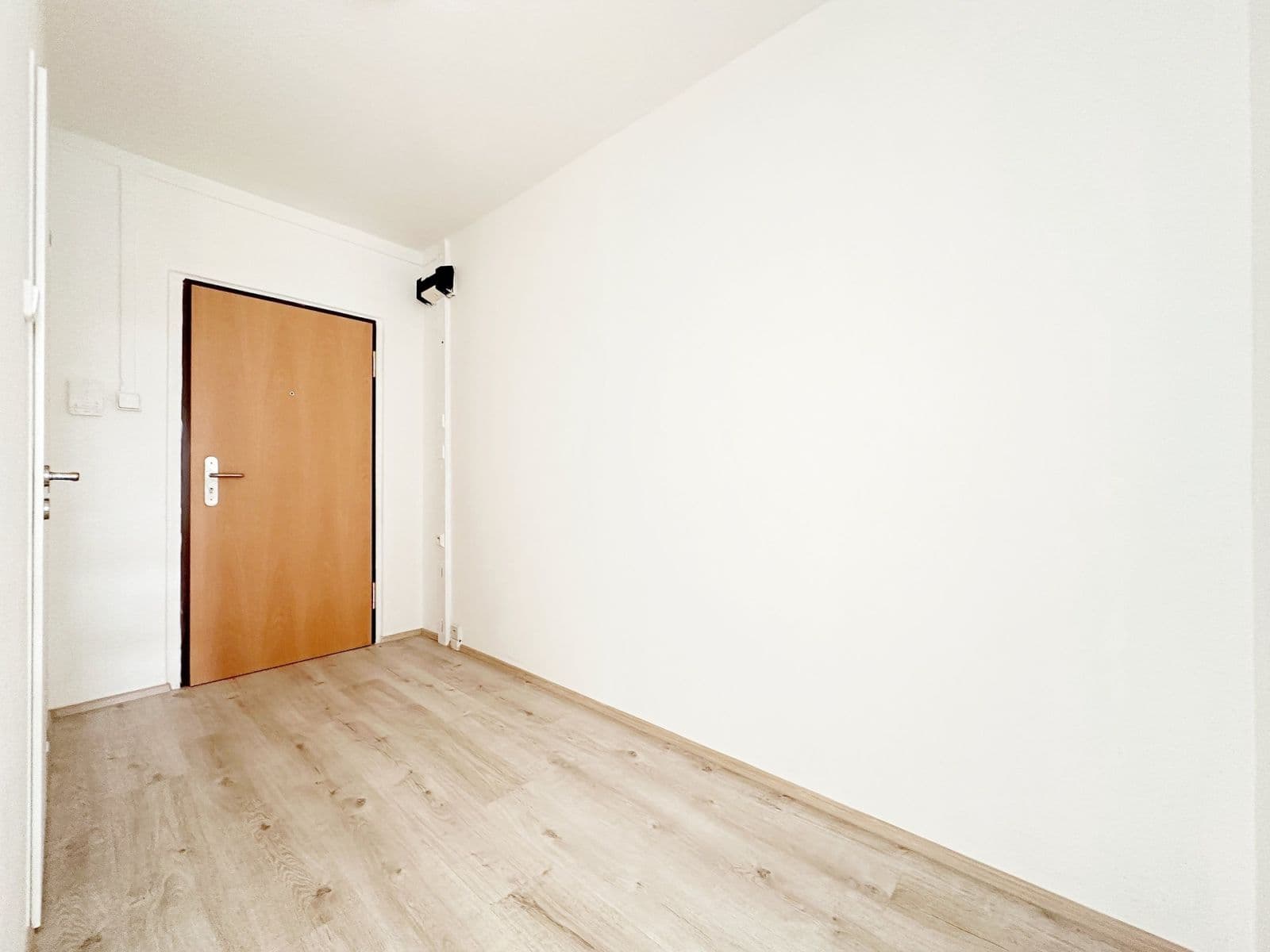 Prenájom bytu 2-izbový 47 m², Slavatova, Praha, Praha Prenájom bytu 2-izbový 47 m², Slavatova, Praha, Praha