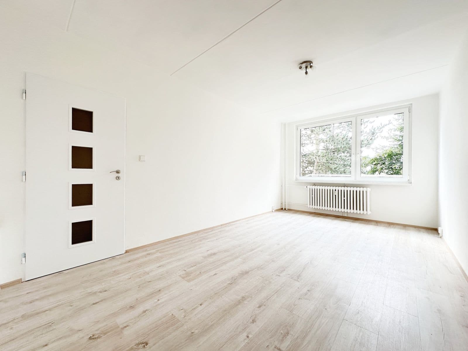 Prenájom bytu 2-izbový 47 m², Slavatova, Praha, Praha Prenájom bytu 2-izbový 47 m², Slavatova, Praha, Praha