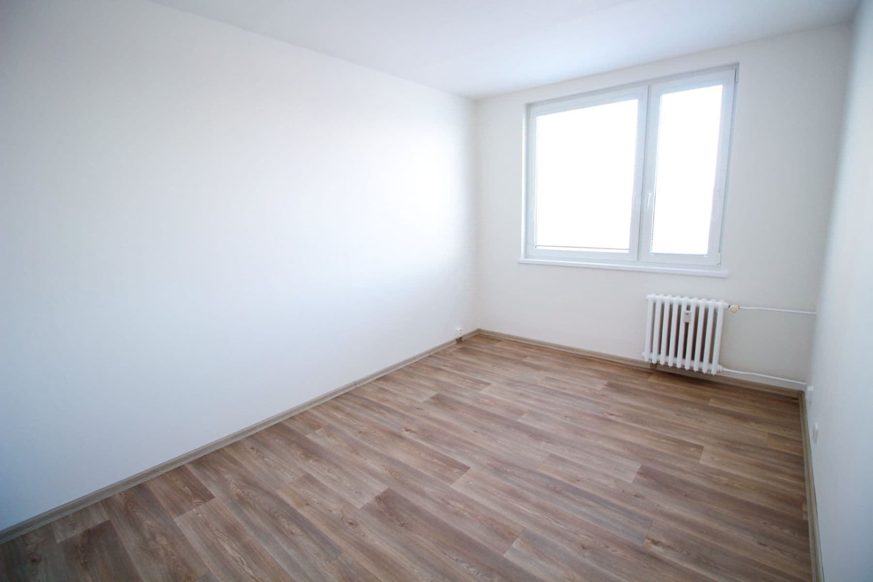 Prenájom bytu 3-izbový 75 m², Vnoučkova, Benešov, Středočeský kraj Prenájom bytu 3-izbový 75 m², Vnoučkova, Benešov, Středočeský kraj
