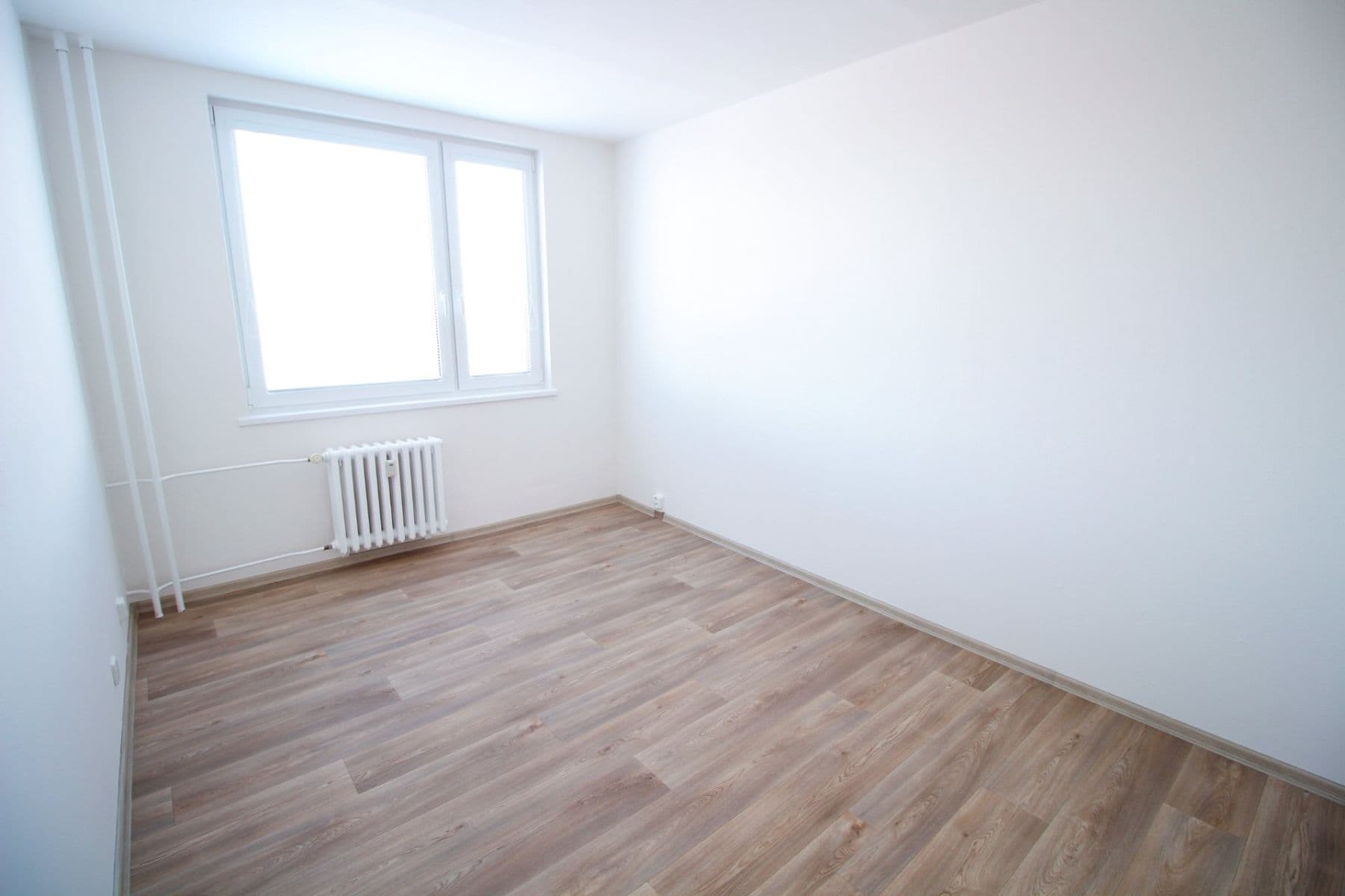 Prenájom bytu 3-izbový 75 m², Vnoučkova, Benešov, Středočeský kraj Prenájom bytu 3-izbový 75 m², Vnoučkova, Benešov, Středočeský kraj