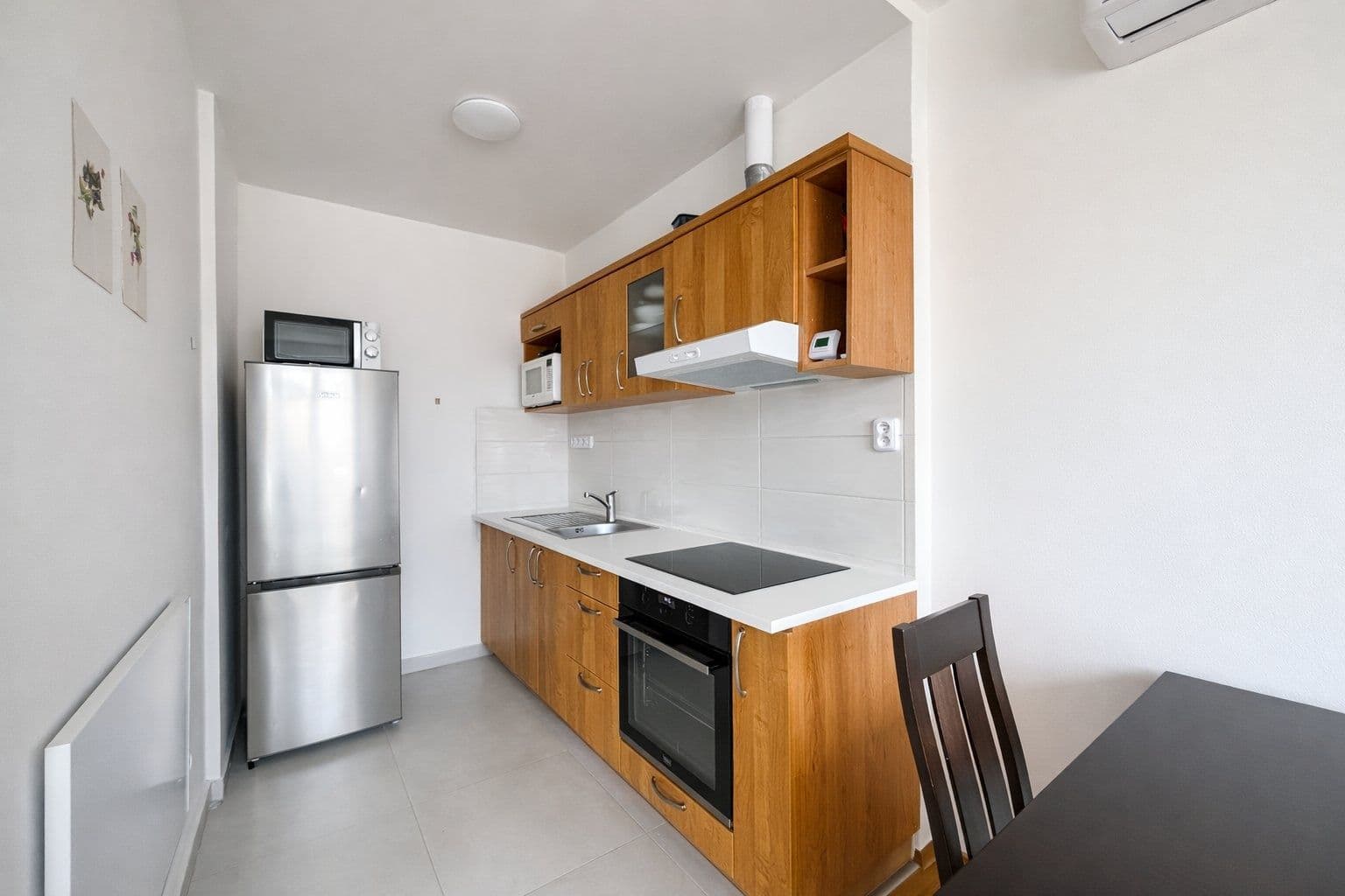 Prenájom bytu 1-izbový 47 m², Vykáňská, Praha, Praha Prenájom bytu 1-izbový 47 m², Vykáňská, Praha, Praha