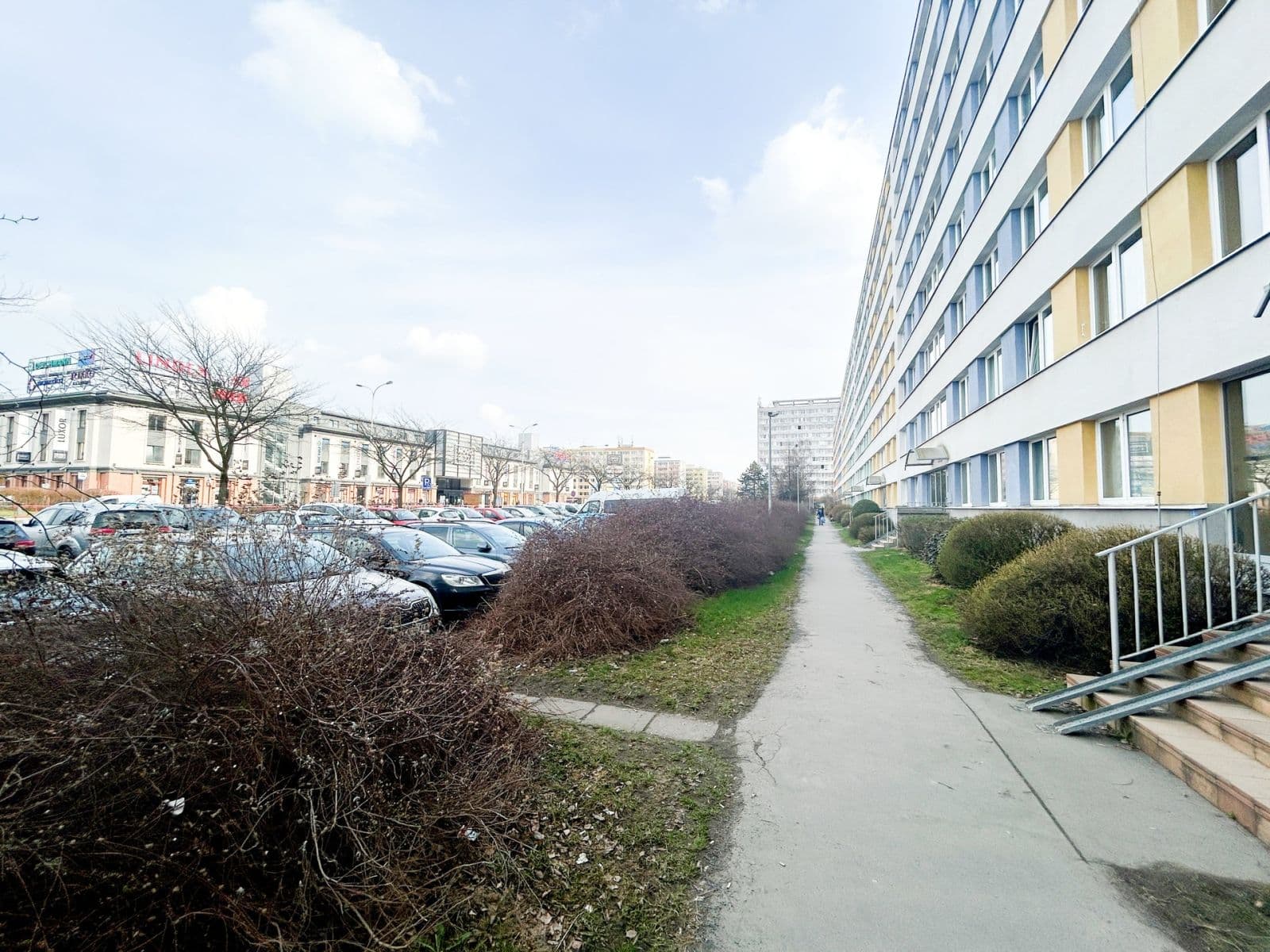 Prenájom bytu 2-izbový 40 m², Novodvorská, Praha, Praha Prenájom bytu 2-izbový 40 m², Novodvorská, Praha, Praha