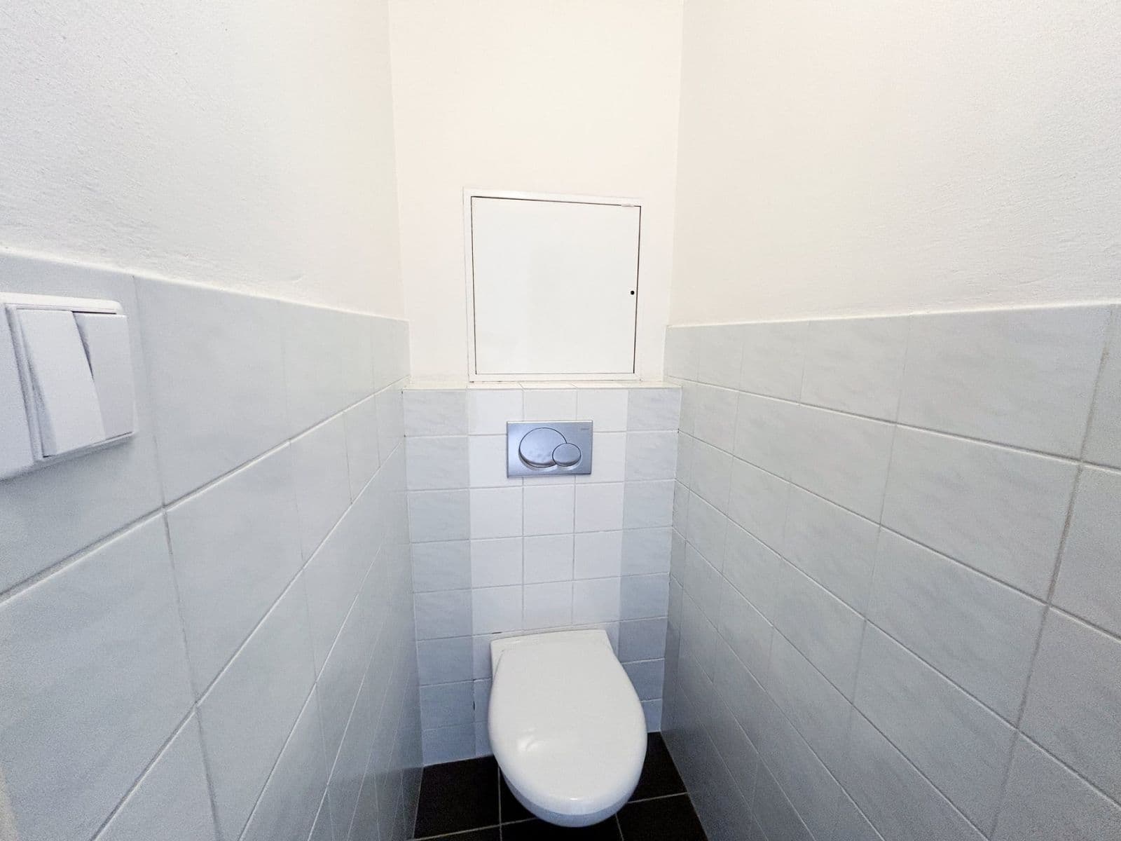Prenájom bytu 3-izbový 78 m², Tusarova, Praha, Praha Prenájom bytu 3-izbový 78 m², Tusarova, Praha, Praha