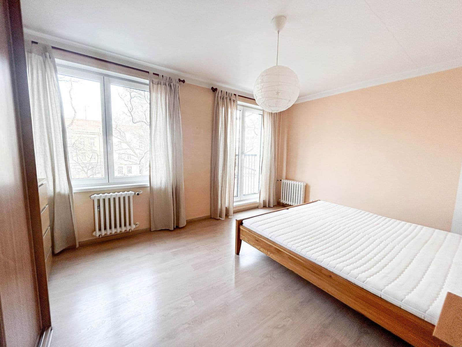 Prenájom bytu 3-izbový 78 m², Tusarova, Praha, Praha Prenájom bytu 3-izbový 78 m², Tusarova, Praha, Praha