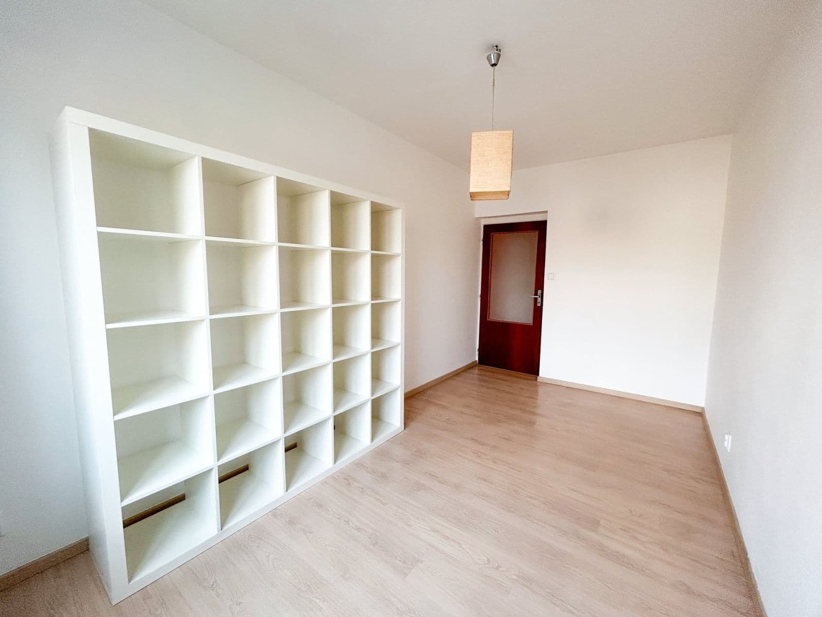 Prenájom bytu 3-izbový 78 m², Tusarova, Praha, Praha Prenájom bytu 3-izbový 78 m², Tusarova, Praha, Praha