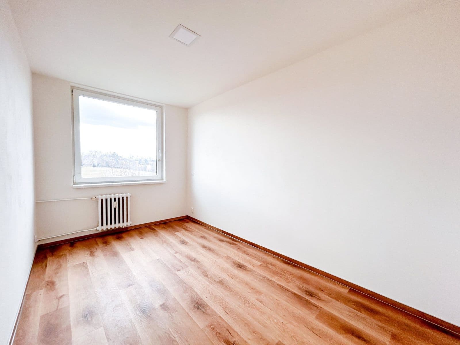 Prenájom bytu 2-izbový 44 m², Jateční, Kolín, Středočeský kraj Prenájom bytu 2-izbový 44 m², Jateční, Kolín, Středočeský kraj
