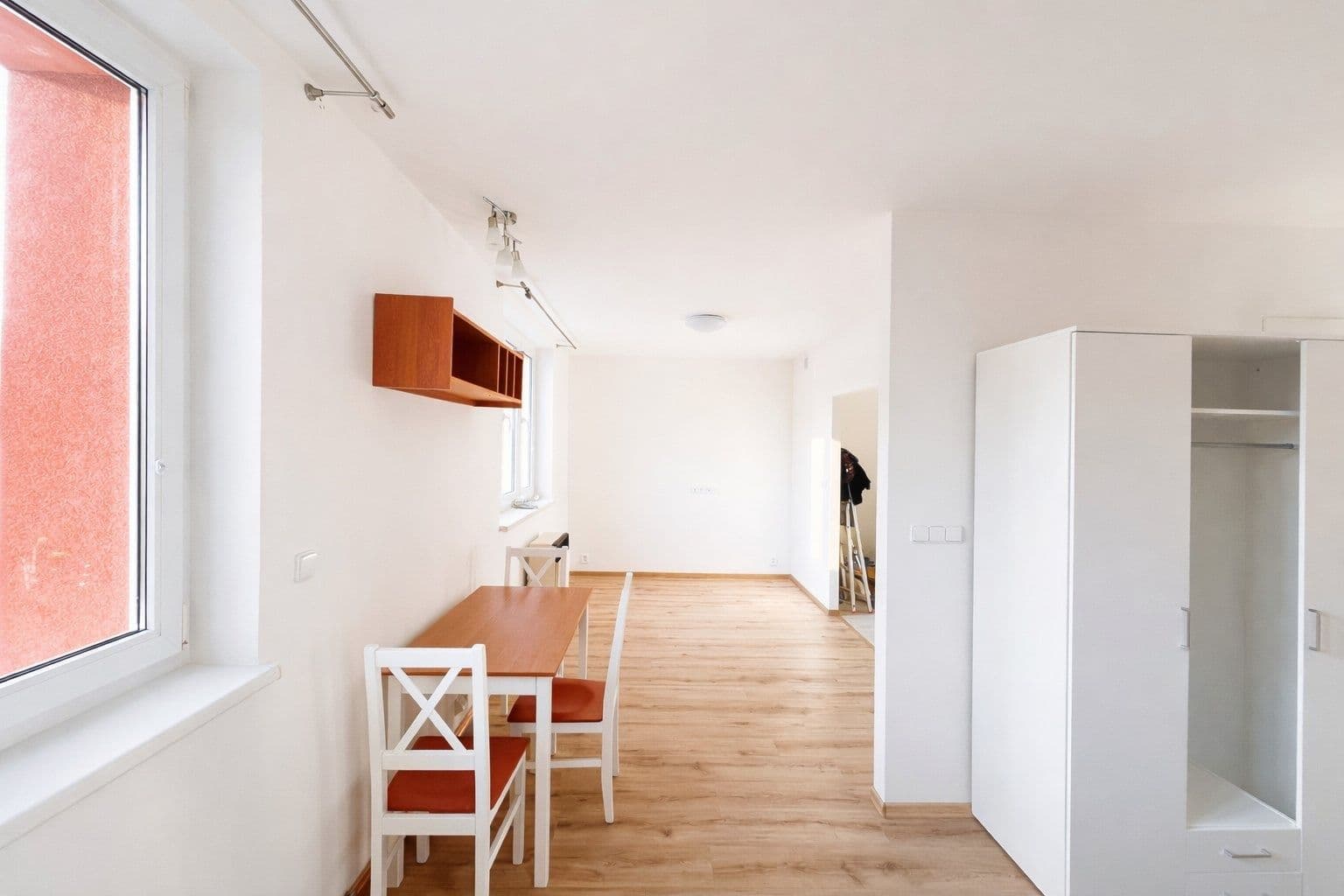 Prenájom bytu 1-izbový 45 m², Roztocká, Velké Přílepy, Středočeský kraj Prenájom bytu 1-izbový 45 m², Roztocká, Velké Přílepy, Středočeský kraj