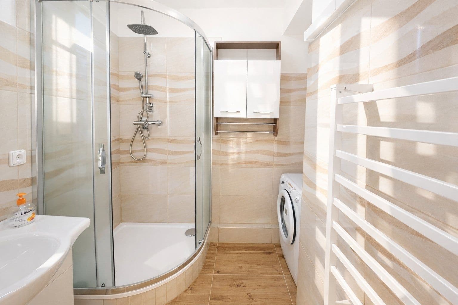 Prenájom bytu 1-izbový 45 m², Roztocká, Velké Přílepy, Středočeský kraj Prenájom bytu 1-izbový 45 m², Roztocká, Velké Přílepy, Středočeský kraj