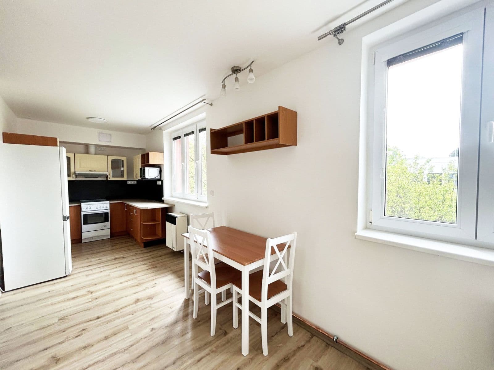 Prenájom bytu 1-izbový 45 m², Roztocká, Velké Přílepy, Středočeský kraj Prenájom bytu 1-izbový 45 m², Roztocká, Velké Přílepy, Středočeský kraj
