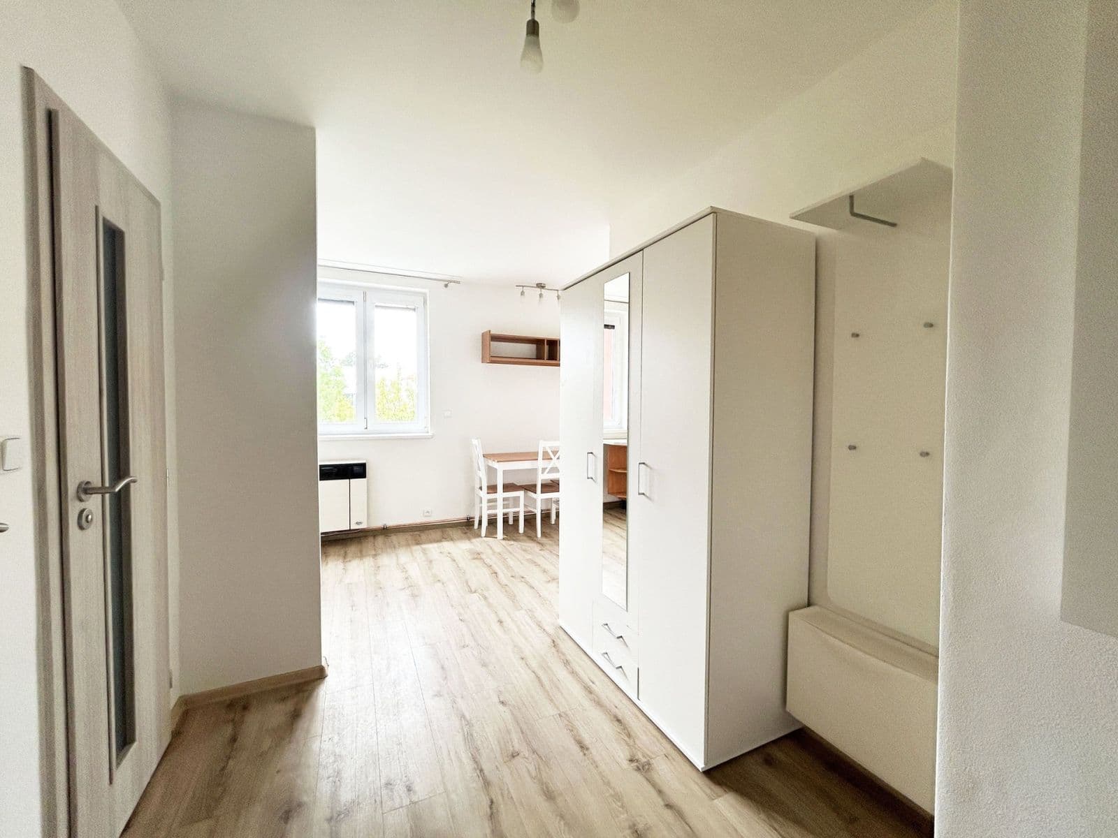 Prenájom bytu 1-izbový 45 m², Roztocká, Velké Přílepy, Středočeský kraj Prenájom bytu 1-izbový 45 m², Roztocká, Velké Přílepy, Středočeský kraj