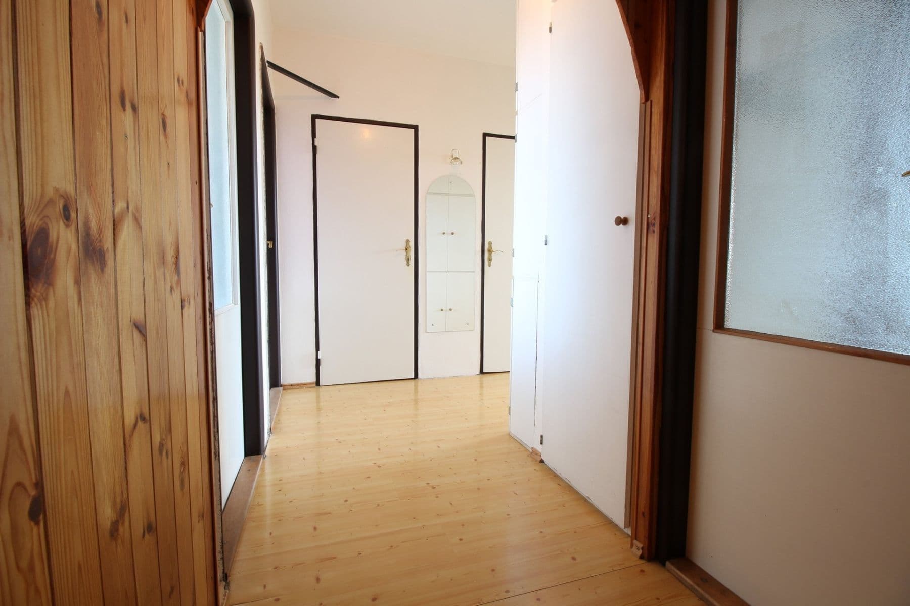 Prenájom bytu 3-izbový 73 m², Poznaňská, Praha, Praha Prenájom bytu 3-izbový 73 m², Poznaňská, Praha, Praha