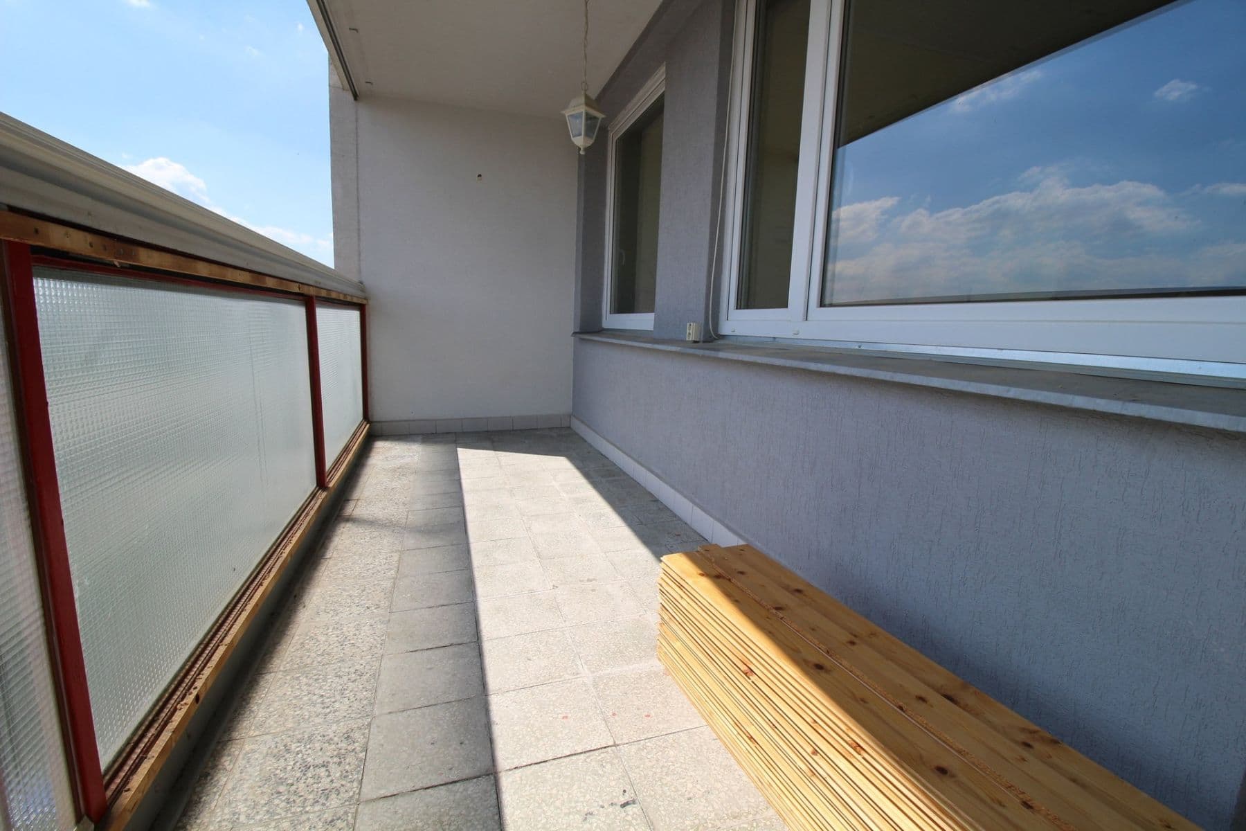 Prenájom bytu 3-izbový 73 m², Poznaňská, Praha, Praha Prenájom bytu 3-izbový 73 m², Poznaňská, Praha, Praha