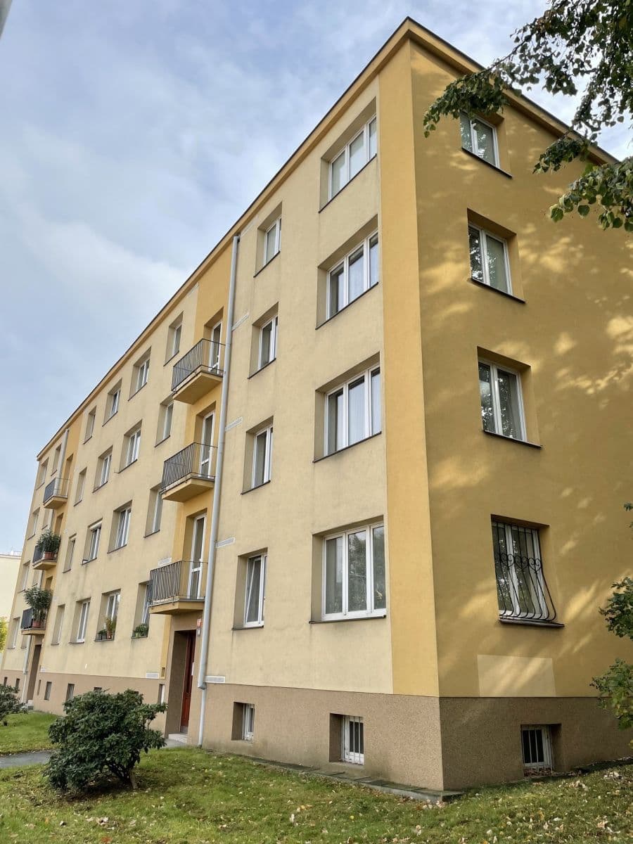 Prenájom bytu 2-izbový 45 m², Na Petřinách, Praha, Praha Prenájom bytu 2-izbový 45 m², Na Petřinách, Praha, Praha