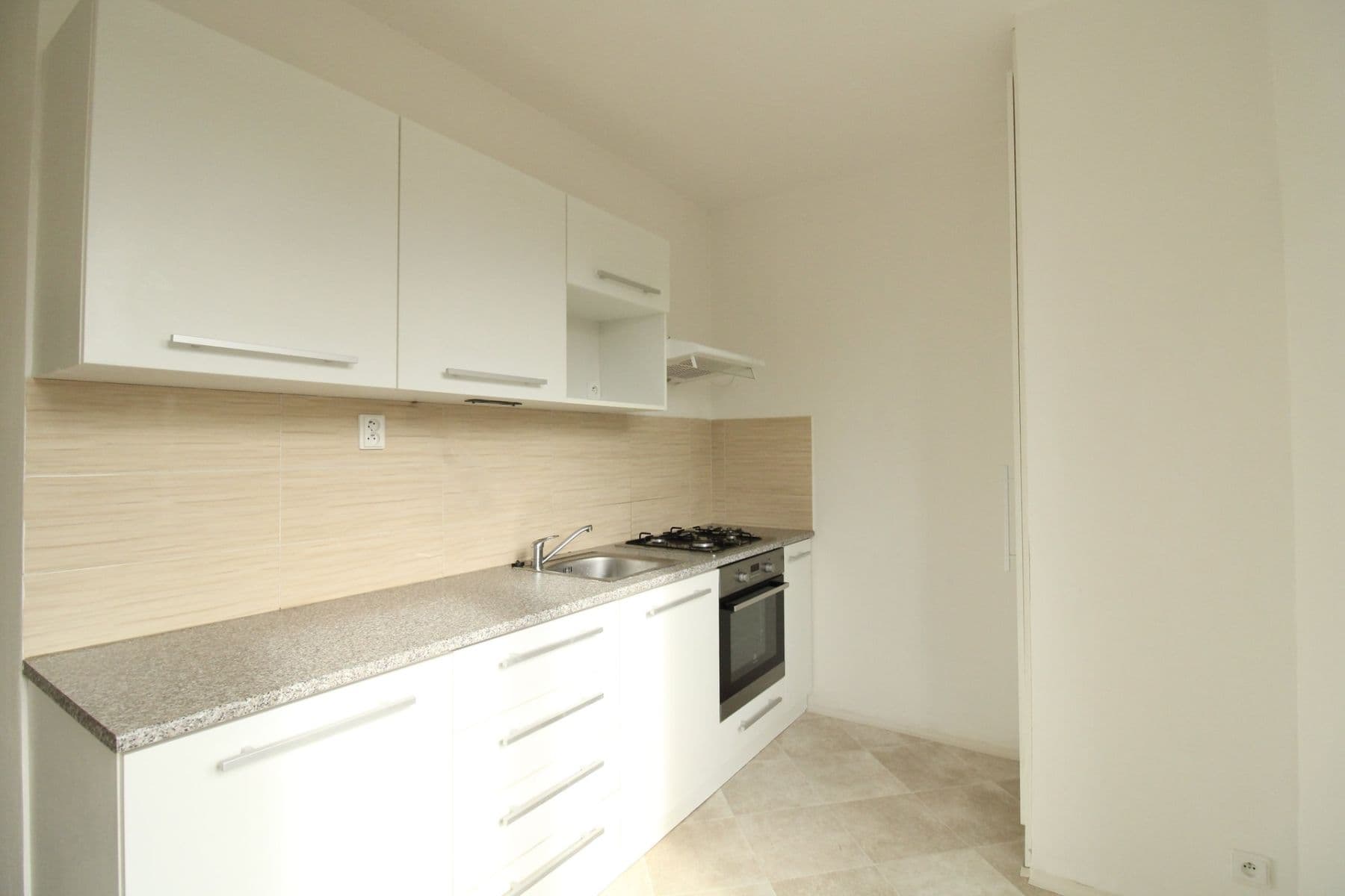 Prenájom bytu 2-izbový 45 m², Na Petřinách, Praha, Praha Prenájom bytu 2-izbový 45 m², Na Petřinách, Praha, Praha