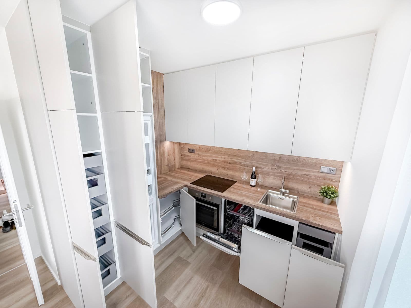 Prenájom bytu 2-izbový 64 m², Waltariho, Praha, Praha Prenájom bytu 2-izbový 64 m², Waltariho, Praha, Praha