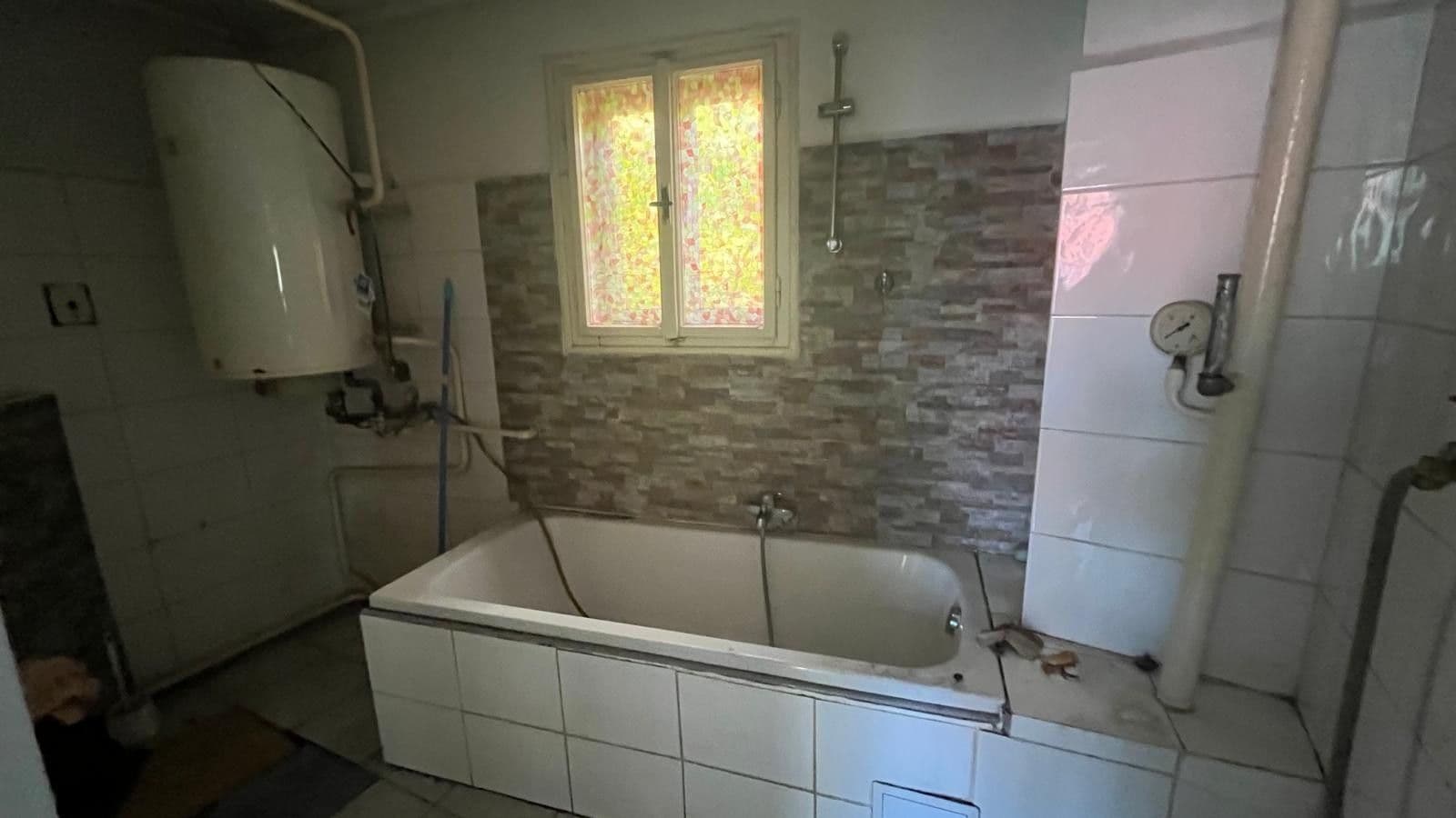 Predaj domu 258 m², pozemek 129 m², Měcholupy, Ústecký kraj Predaj domu 258 m², pozemek 129 m², Měcholupy, Ústecký kraj