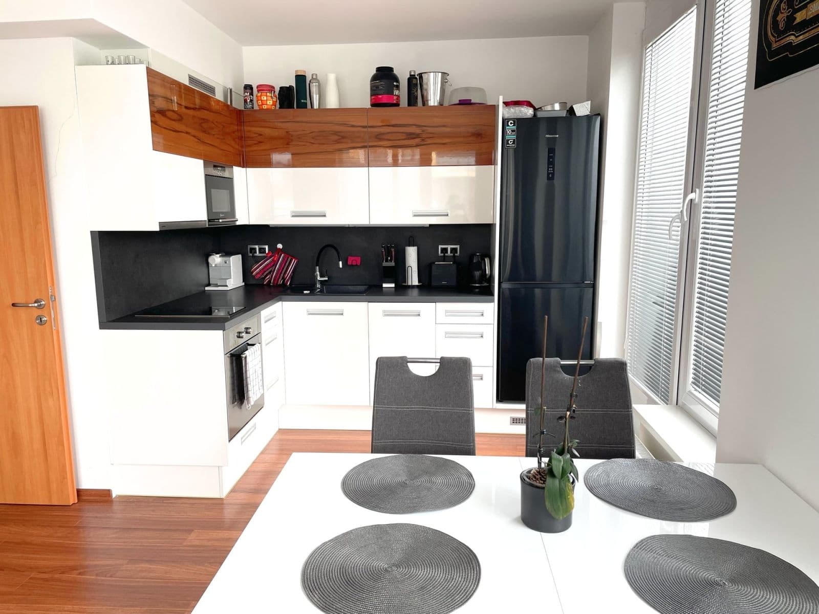 Prenájom bytu 2-izbový 50 m², Svitákova, Praha, Praha Prenájom bytu 2-izbový 50 m², Svitákova, Praha, Praha