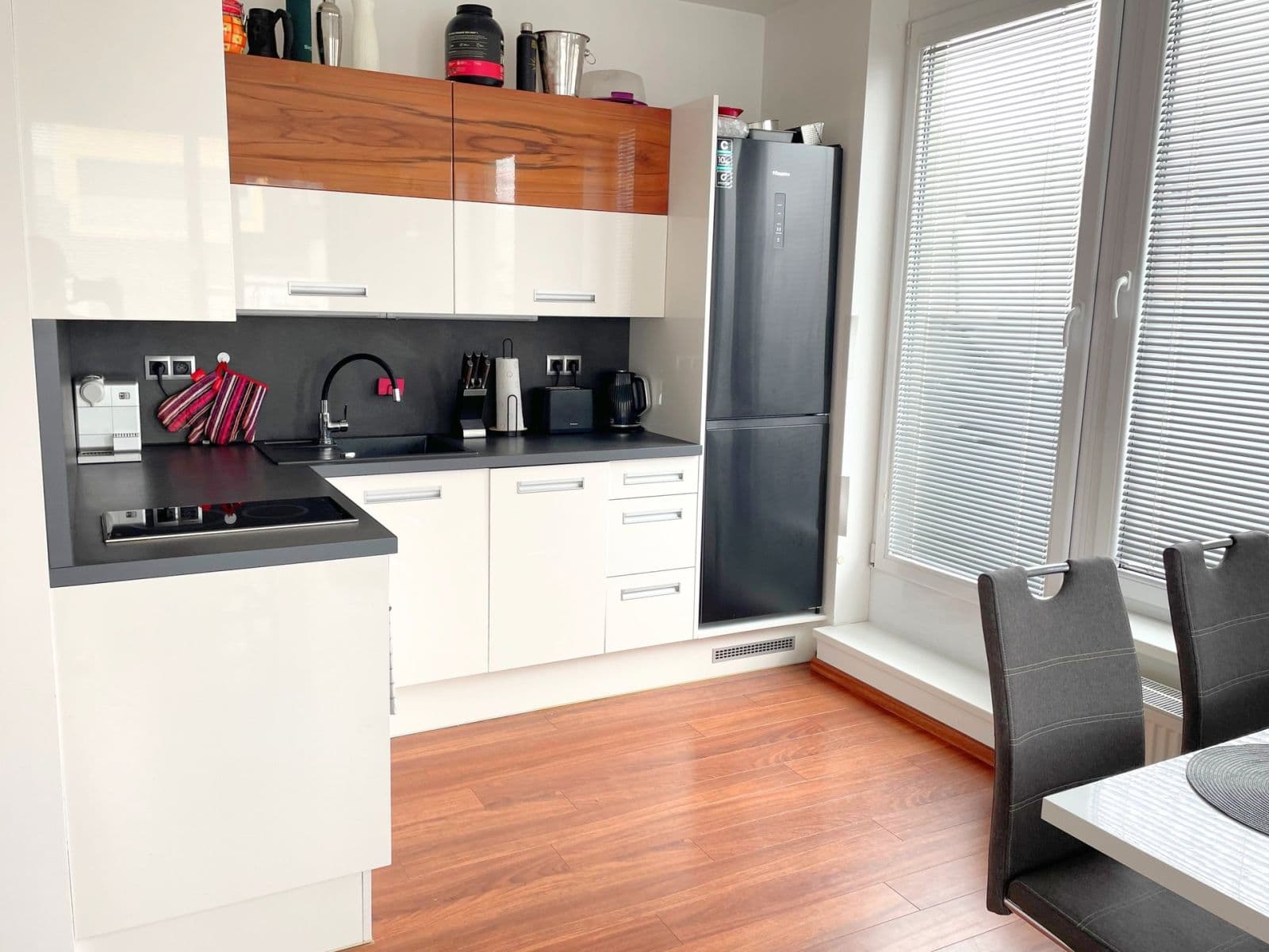 Prenájom bytu 2-izbový 50 m², Svitákova, Praha, Praha Prenájom bytu 2-izbový 50 m², Svitákova, Praha, Praha
