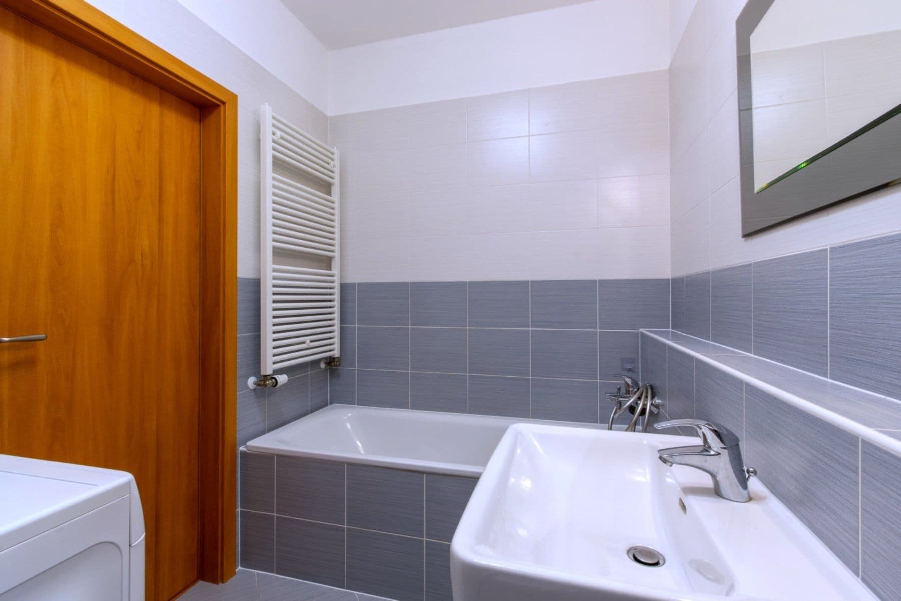 Prenájom bytu 2-izbový 50 m², Svitákova, Praha, Praha Prenájom bytu 2-izbový 50 m², Svitákova, Praha, Praha