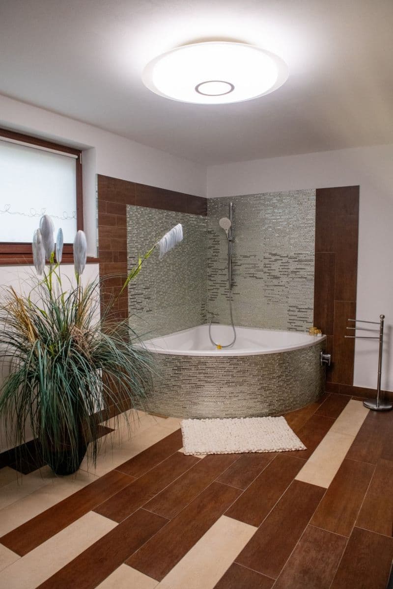 Predaj domu 301 m², pozemek 1.047 m², Cejle, Kraj Vysočina Predaj domu 301 m², pozemek 1.047 m², Cejle, Kraj Vysočina