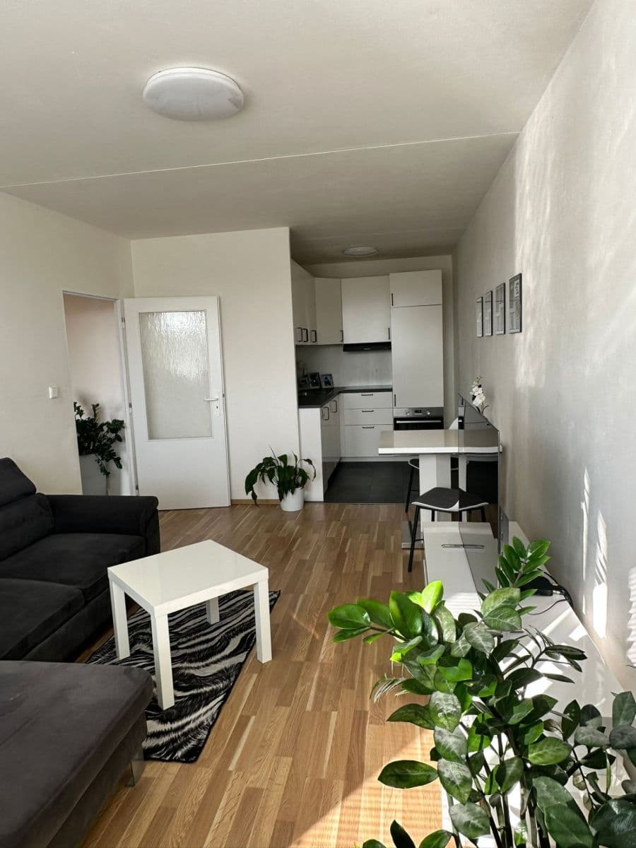 Predaj bytu 2-izbový 43 m², K Rovinám, Praha, Praha Predaj bytu 2-izbový 43 m², K Rovinám, Praha, Praha