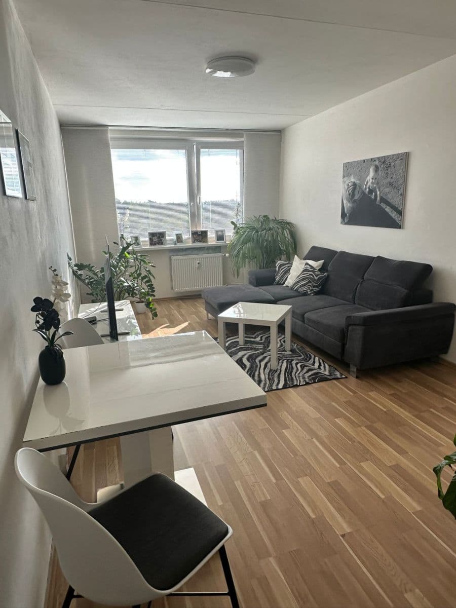 Predaj bytu 2-izbový 43 m², K Rovinám, Praha, Praha Predaj bytu 2-izbový 43 m², K Rovinám, Praha, Praha