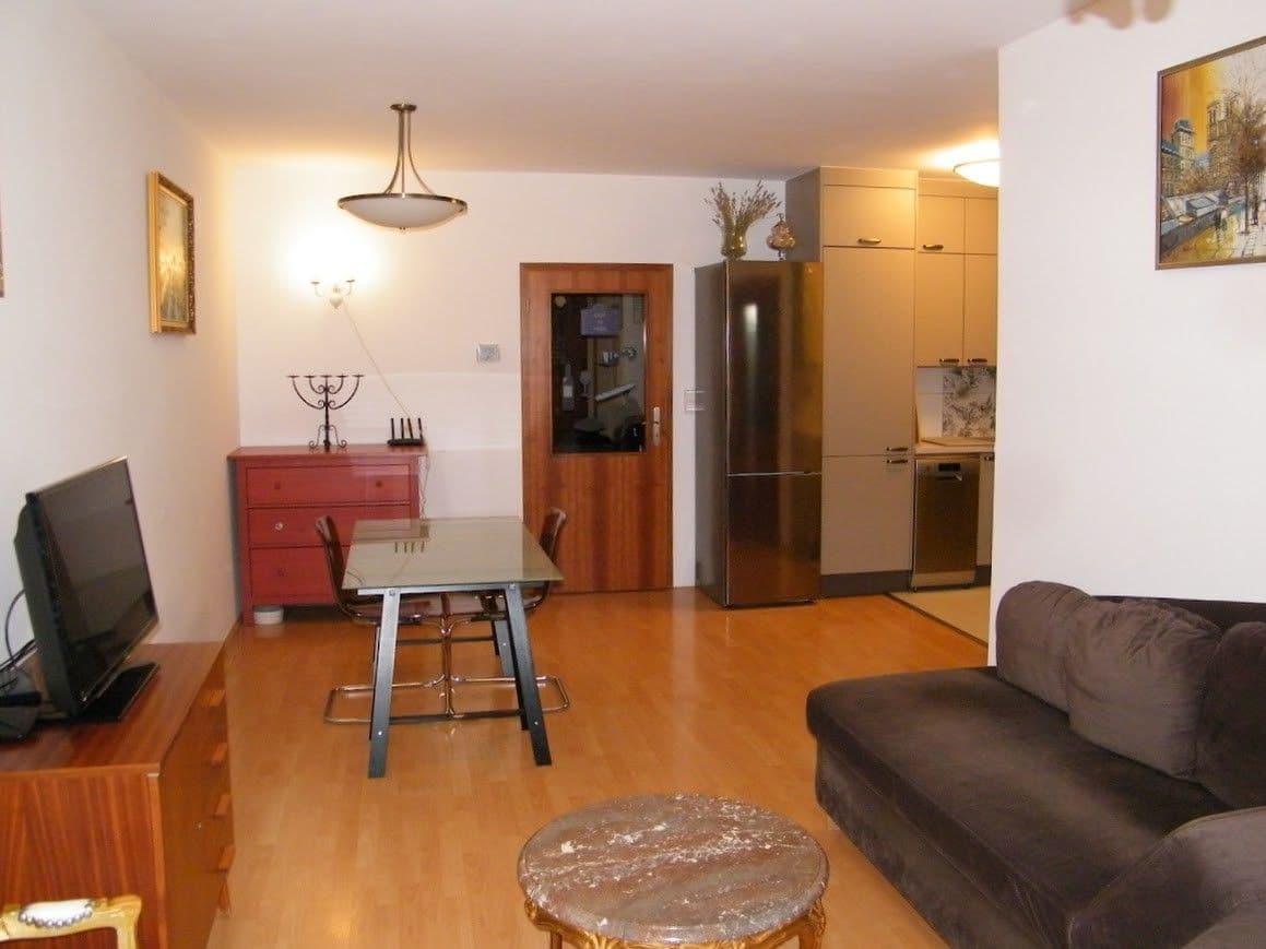 Predaj bytu 2-izbový 64 m², Šlikova, Praha, Praha Predaj bytu 2-izbový 64 m², Šlikova, Praha, Praha