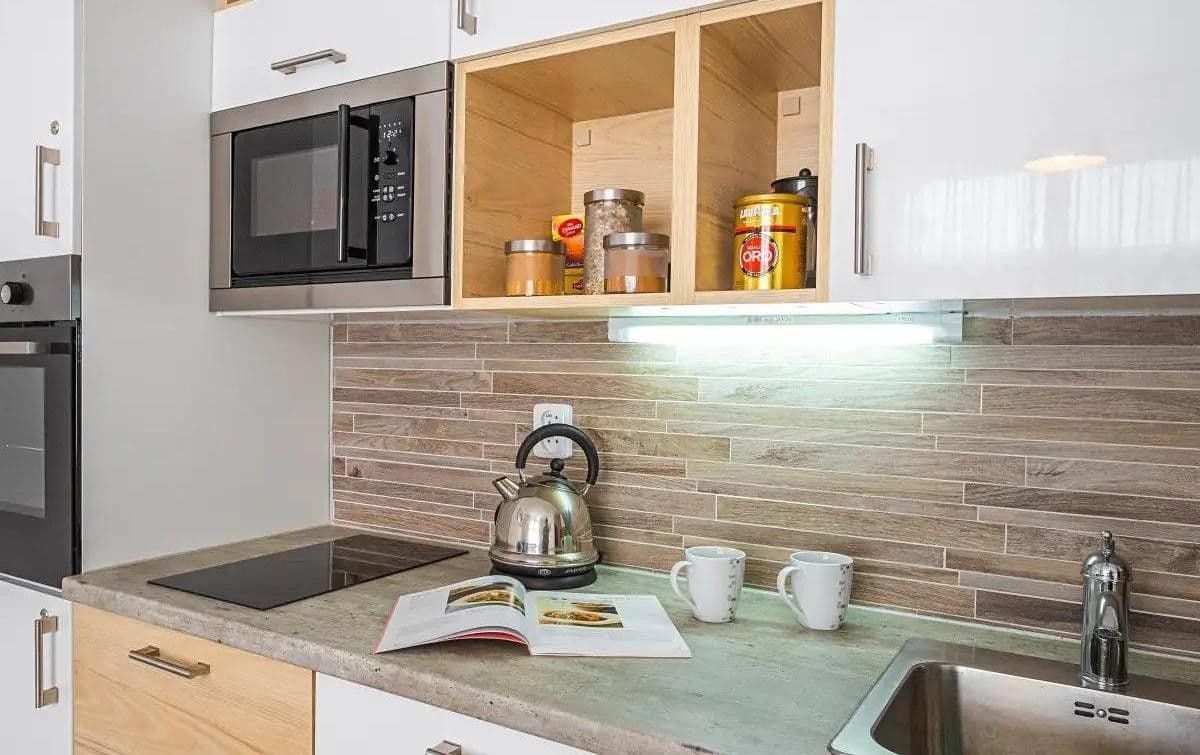 Prenájom bytu 2-izbový 42 m², Pod Zvonařkou, Praha, Praha Prenájom bytu 2-izbový 42 m², Pod Zvonařkou, Praha, Praha