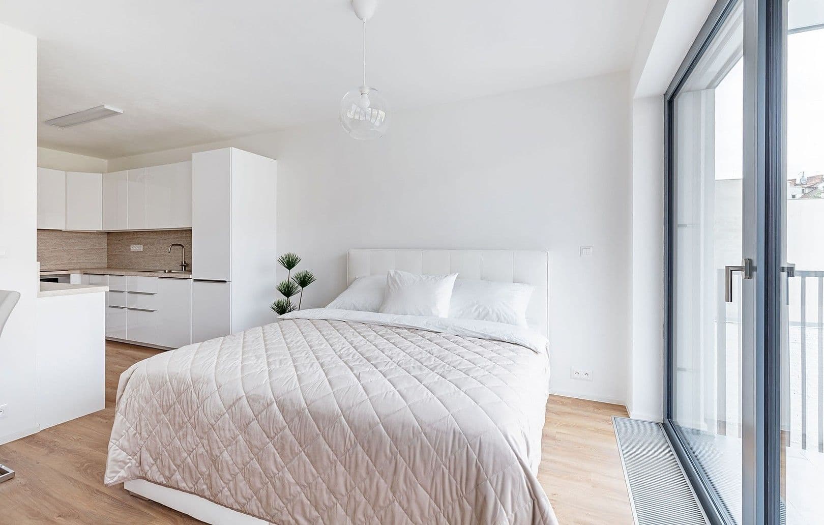 Prenájom bytu 1-izbový 52 m², Lidická, Brno, Jihomoravský kraj Prenájom bytu 1-izbový 52 m², Lidická, Brno, Jihomoravský kraj