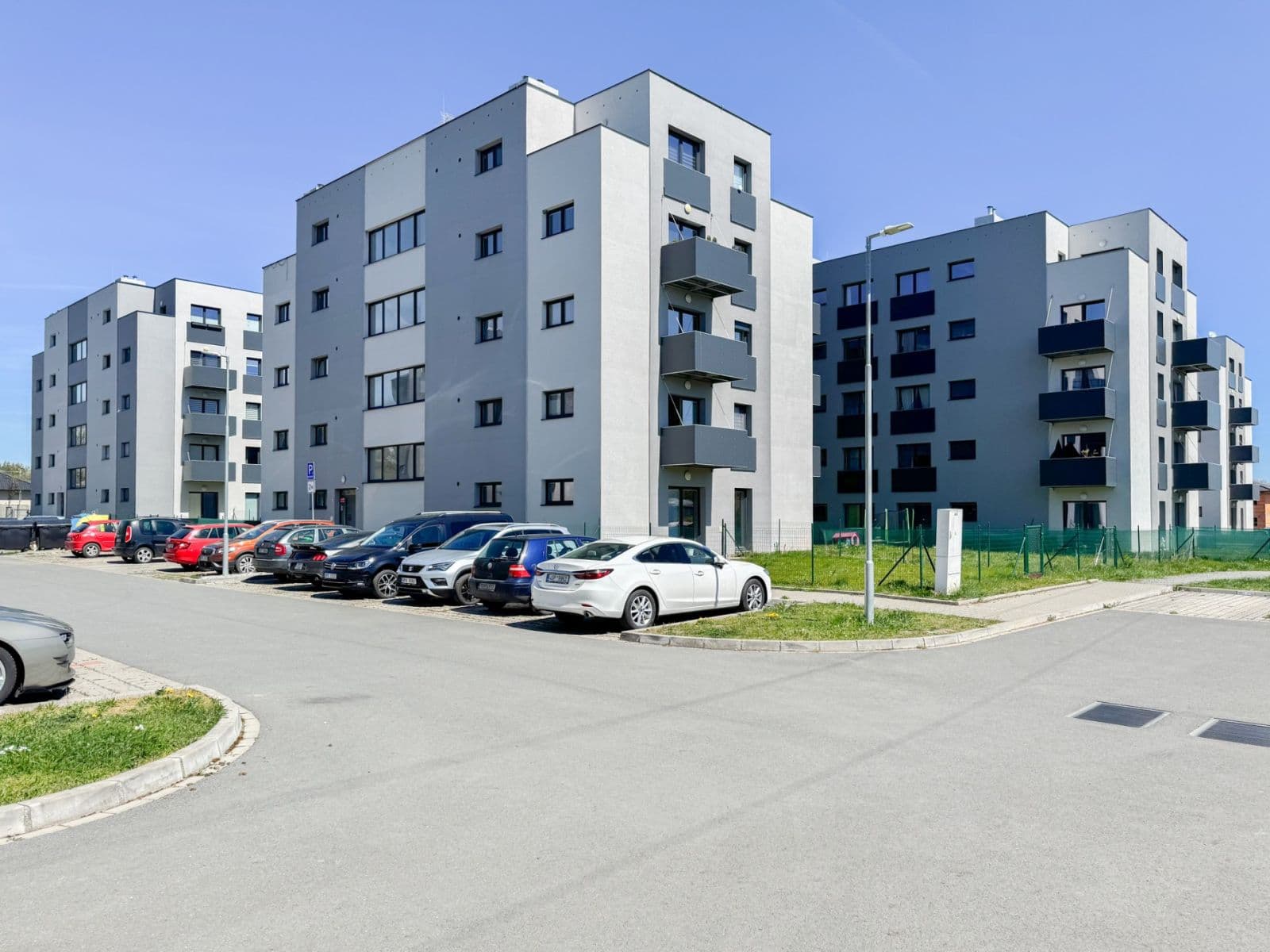 Prenájom bytu 2-izbový 62 m², U Pondu, Heřmanova Huť, Plzeňský kraj Prenájom bytu 2-izbový 62 m², U Pondu, Heřmanova Huť, Plzeňský kraj