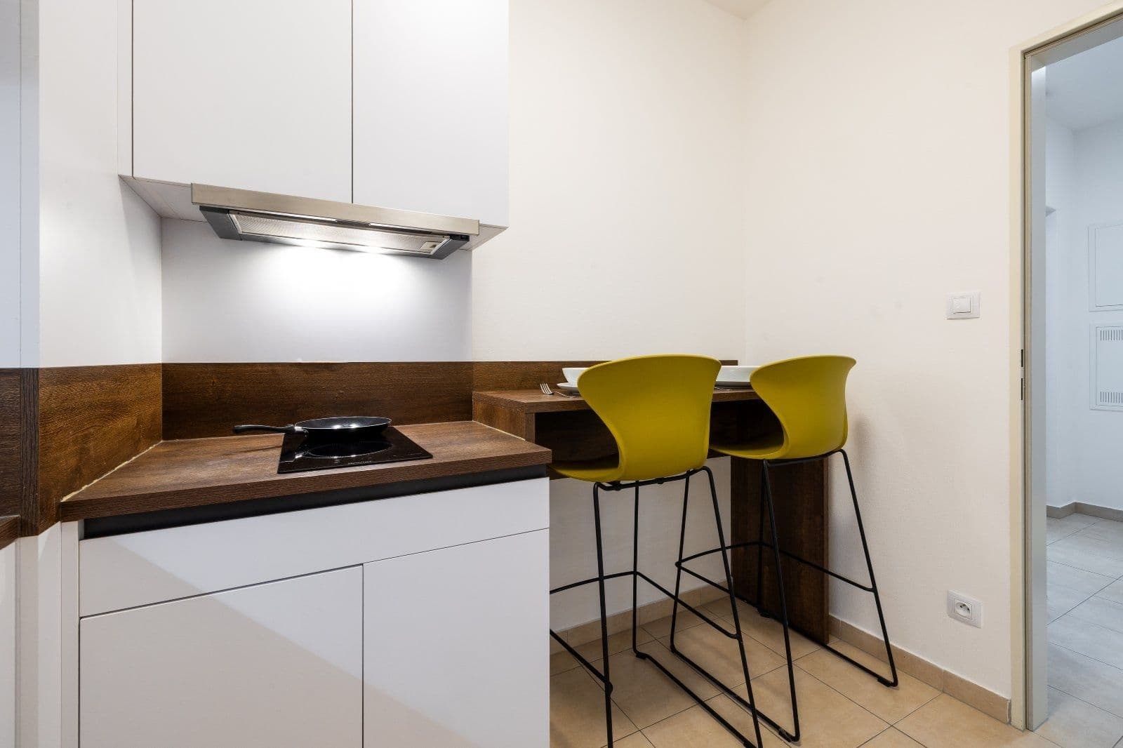 Prenájom bytu 2-izbový 45 m², Magisterská, Plzeň, Plzeňský kraj Prenájom bytu 2-izbový 45 m², Magisterská, Plzeň, Plzeňský kraj