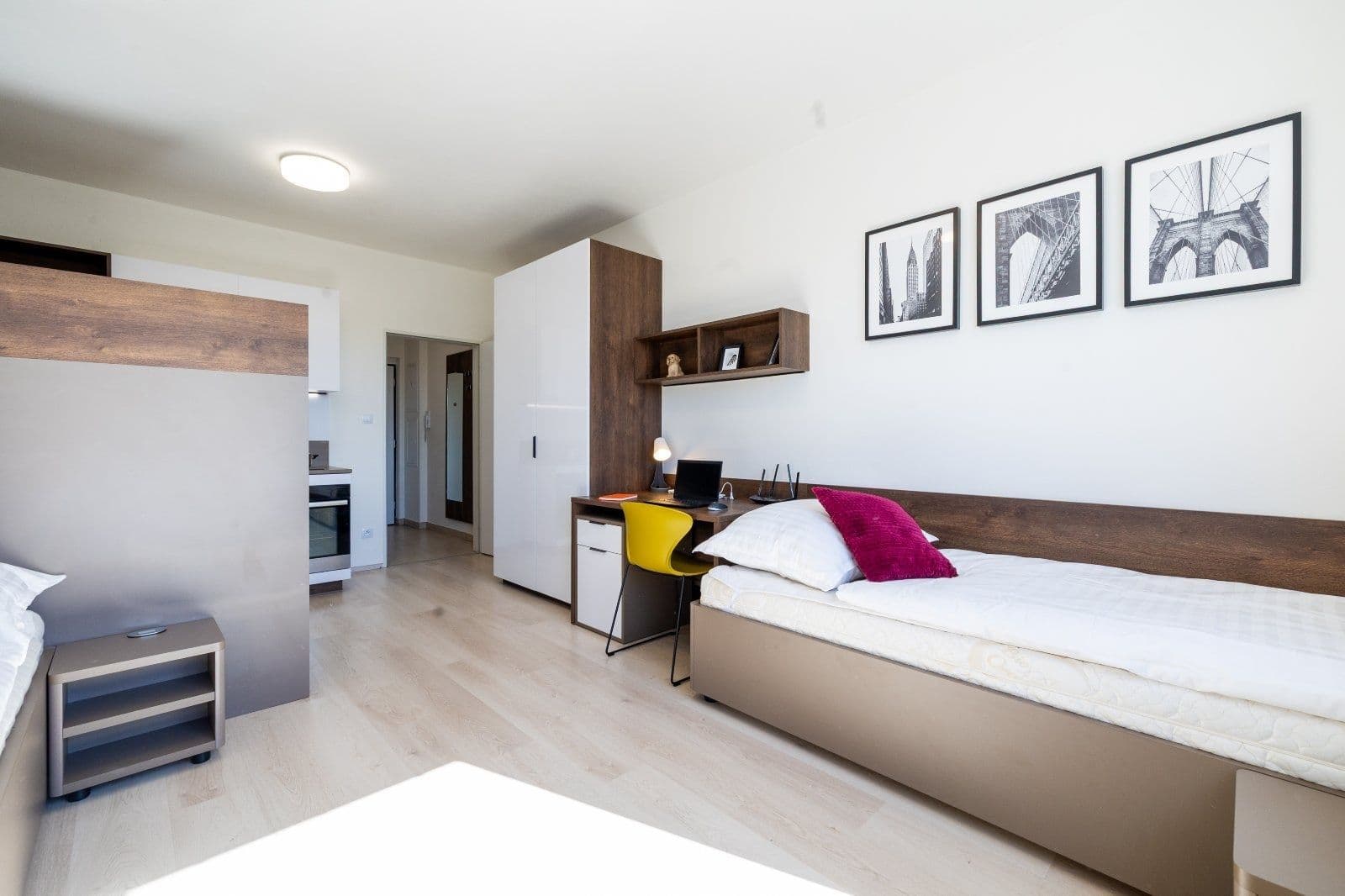 Prenájom bytu 1-izbový 27 m², Magisterská, Plzeň, Plzeňský kraj Prenájom bytu 1-izbový 27 m², Magisterská, Plzeň, Plzeňský kraj