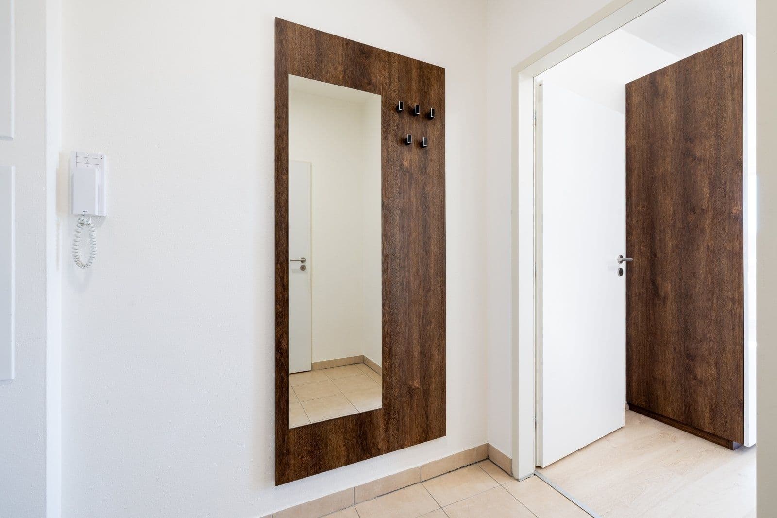 Prenájom bytu 1-izbový 27 m², Magisterská, Plzeň, Plzeňský kraj Prenájom bytu 1-izbový 27 m², Magisterská, Plzeň, Plzeňský kraj