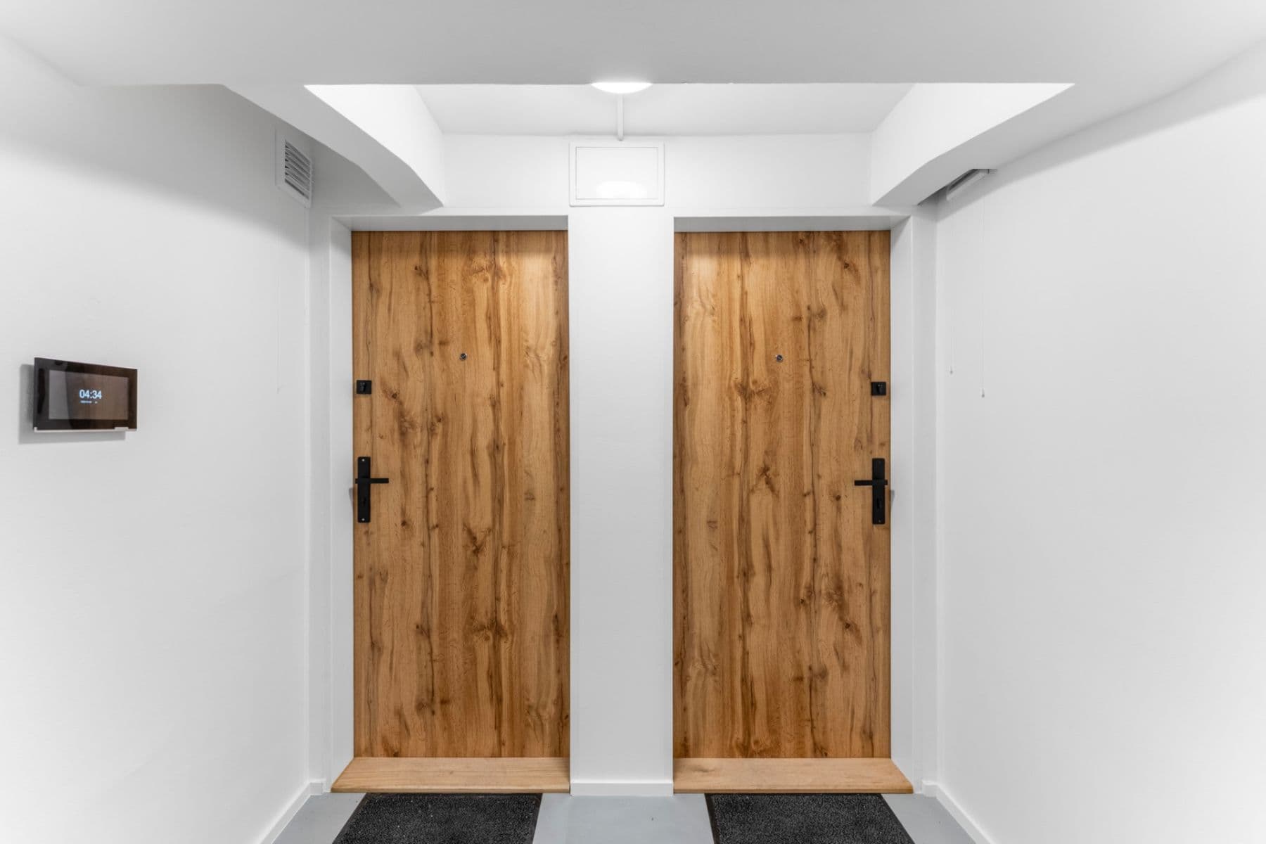 Prenájom bytu 1-izbový 20 m², U Jezerky, Praha, Praha Prenájom bytu 1-izbový 20 m², U Jezerky, Praha, Praha