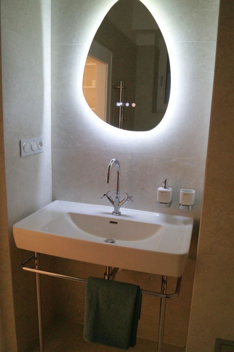 Predaj bytu 2-izbový 65 m², Boleslavská, Praha, Praha Predaj bytu 2-izbový 65 m², Boleslavská, Praha, Praha