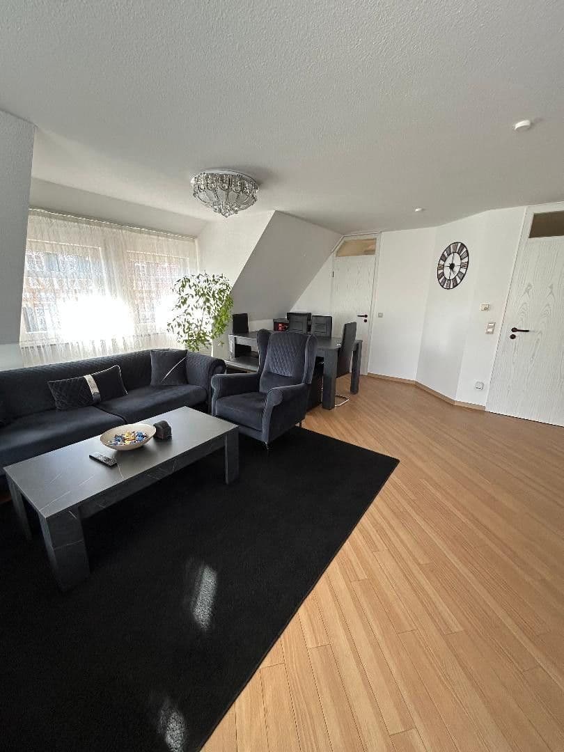 Predaj bytu 5-izbový 110 m², Herrenberg, Bádensko-Wurttembersko Predaj bytu 5-izbový 110 m², Herrenberg, Bádensko-Wurttembersko