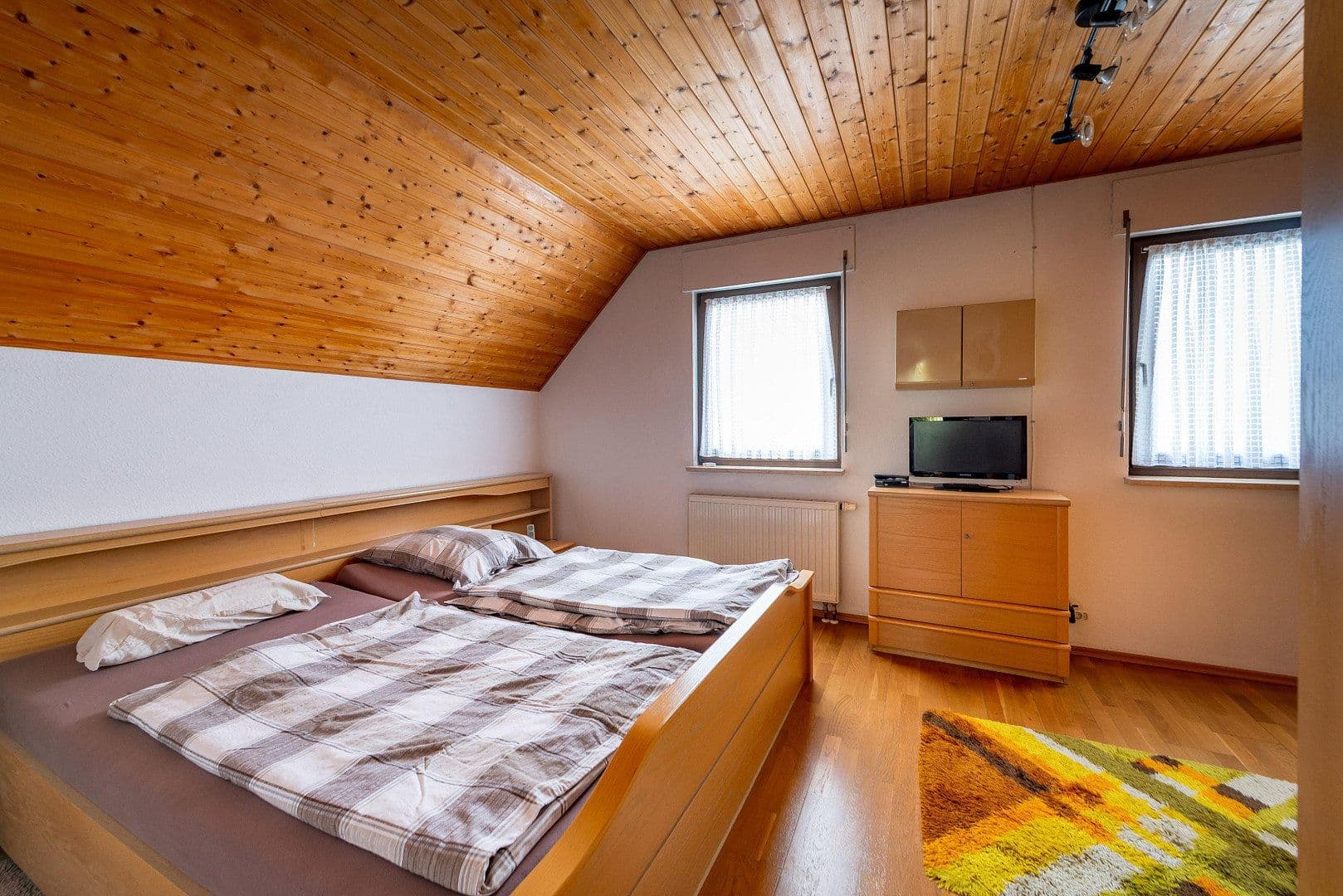 Predaj domu 139 m², pozemek 304 m², Bad Homburg vor der Höhe, Hesensko Predaj domu 139 m², pozemek 304 m², Bad Homburg vor der Höhe, Hesensko