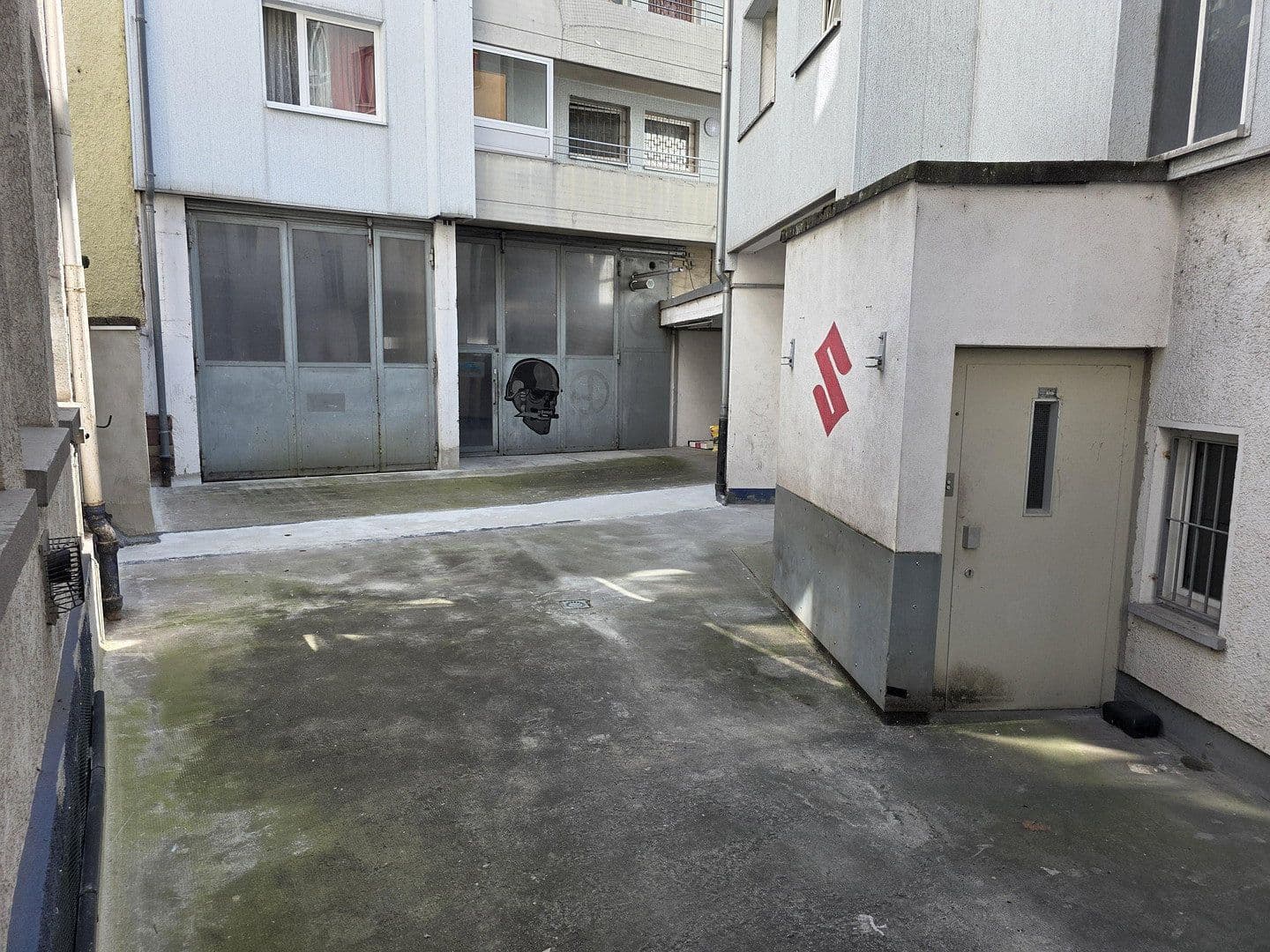 Prenájom nebytového priestoru 174 m², Durlacherstraße 70, Pforzheim, Bádensko-Wurttembersko Prenájom nebytového priestoru 174 m², Durlacherstraße 70, Pforzheim, Bádensko-Wurttembersko