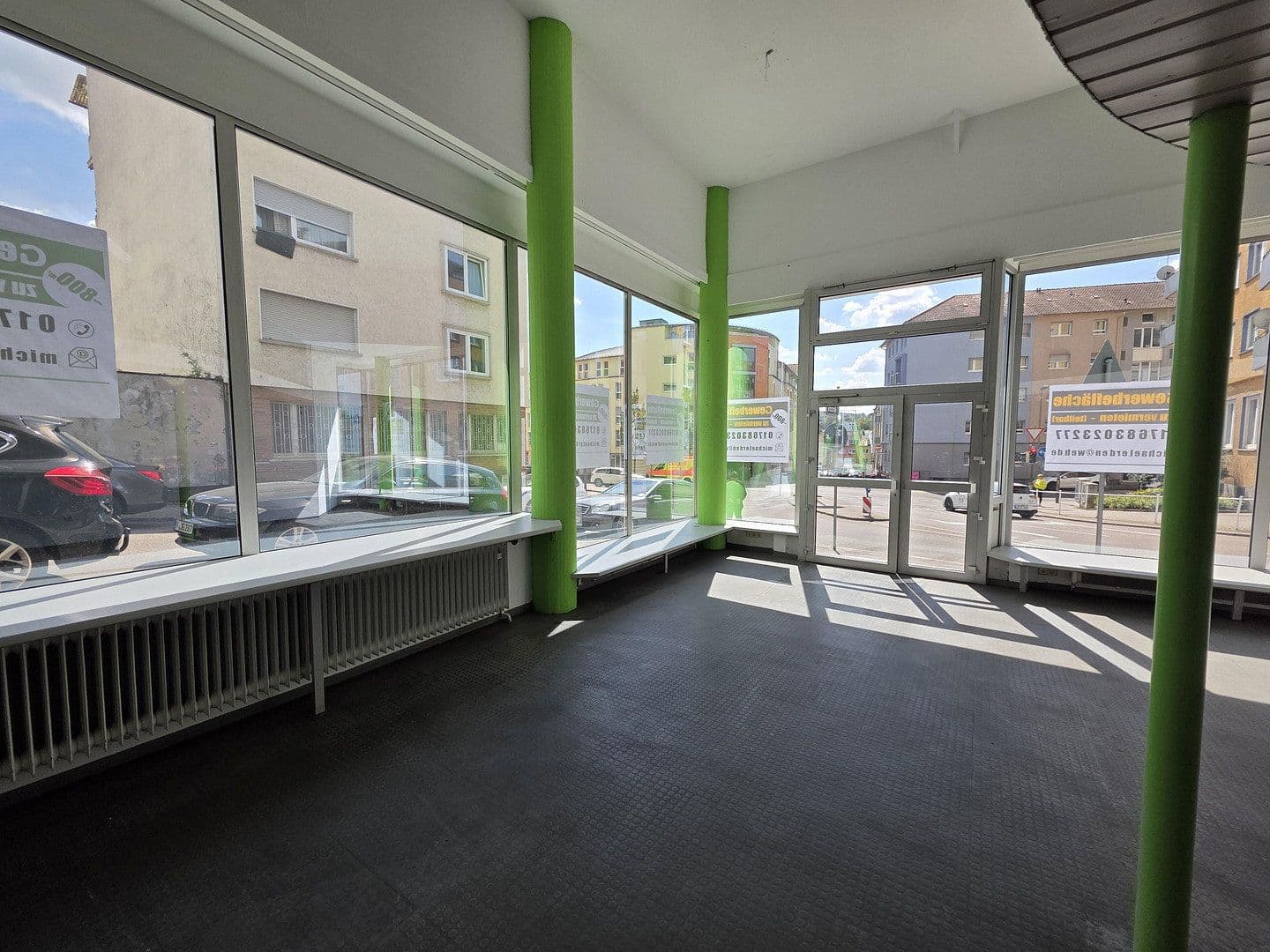 Prenájom kancelárie 323 m², Durlacherstraße 70-72, Pforzheim, Bádensko-Wurttembersko Prenájom kancelárie 323 m², Durlacherstraße 70-72, Pforzheim, Bádensko-Wurttembersko