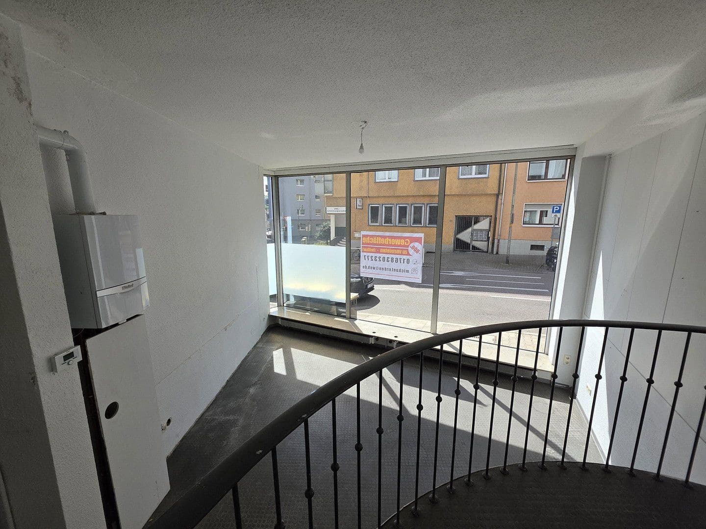 Prenájom kancelárie 323 m², Durlacherstraße 70-72, Pforzheim, Bádensko-Wurttembersko Prenájom kancelárie 323 m², Durlacherstraße 70-72, Pforzheim, Bádensko-Wurttembersko