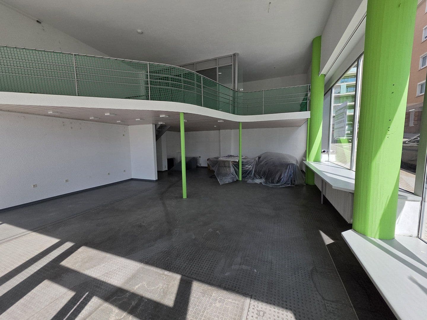 Prenájom kancelárie 323 m², Durlacherstraße 70-72, Pforzheim, Bádensko-Wurttembersko Prenájom kancelárie 323 m², Durlacherstraße 70-72, Pforzheim, Bádensko-Wurttembersko