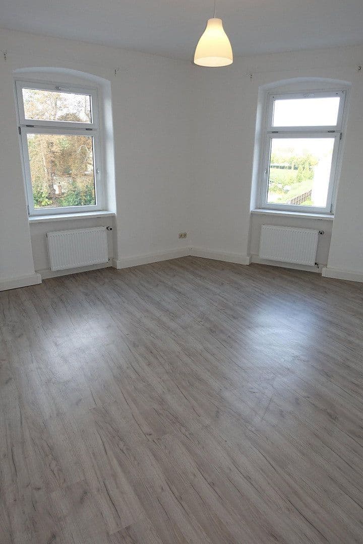 Prenájom bytu 6-izbový 125 m², Äußere Oybiner Straße 5, Žitava, Sasko Prenájom bytu 6-izbový 125 m², Äußere Oybiner Straße 5, Žitava, Sasko