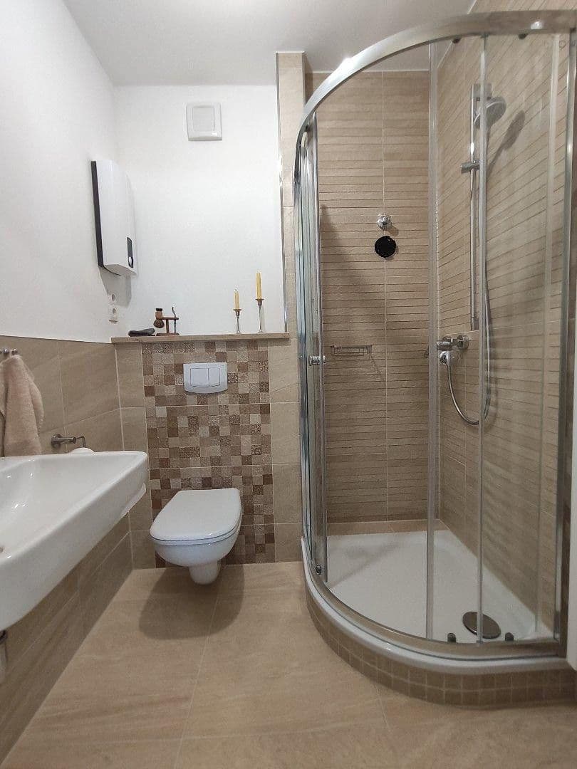 Prenájom bytu 2-izbový 47 m², Kiel, Šlezvicko-Holštajnsko Prenájom bytu 2-izbový 47 m², Kiel, Šlezvicko-Holštajnsko