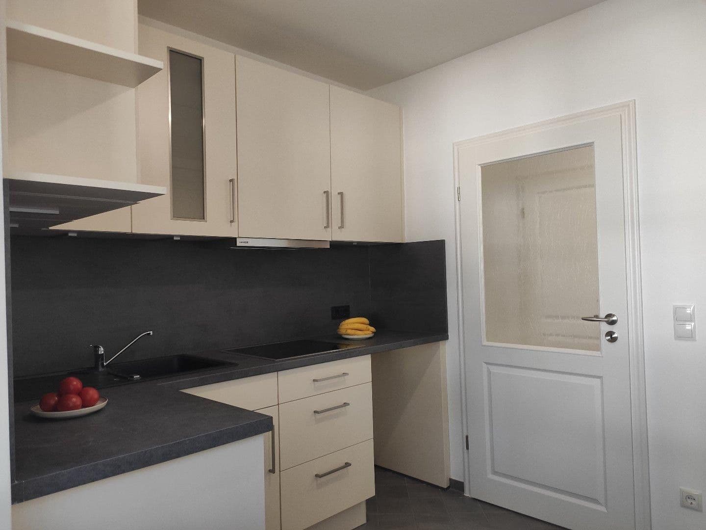 Prenájom bytu 2-izbový 47 m², Kiel, Šlezvicko-Holštajnsko Prenájom bytu 2-izbový 47 m², Kiel, Šlezvicko-Holštajnsko