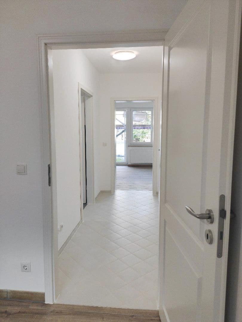 Prenájom bytu 2-izbový 47 m², Kiel, Šlezvicko-Holštajnsko Prenájom bytu 2-izbový 47 m², Kiel, Šlezvicko-Holštajnsko