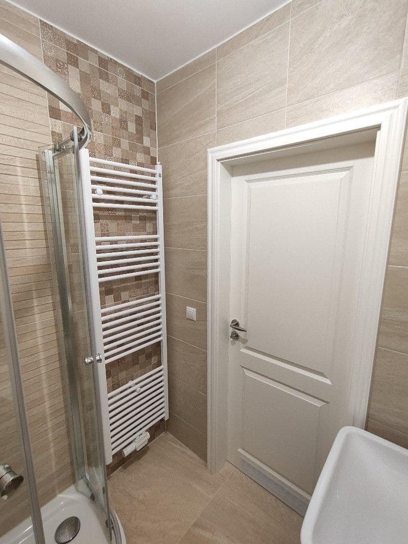 Prenájom bytu 2-izbový 47 m², Kiel, Šlezvicko-Holštajnsko Prenájom bytu 2-izbový 47 m², Kiel, Šlezvicko-Holštajnsko