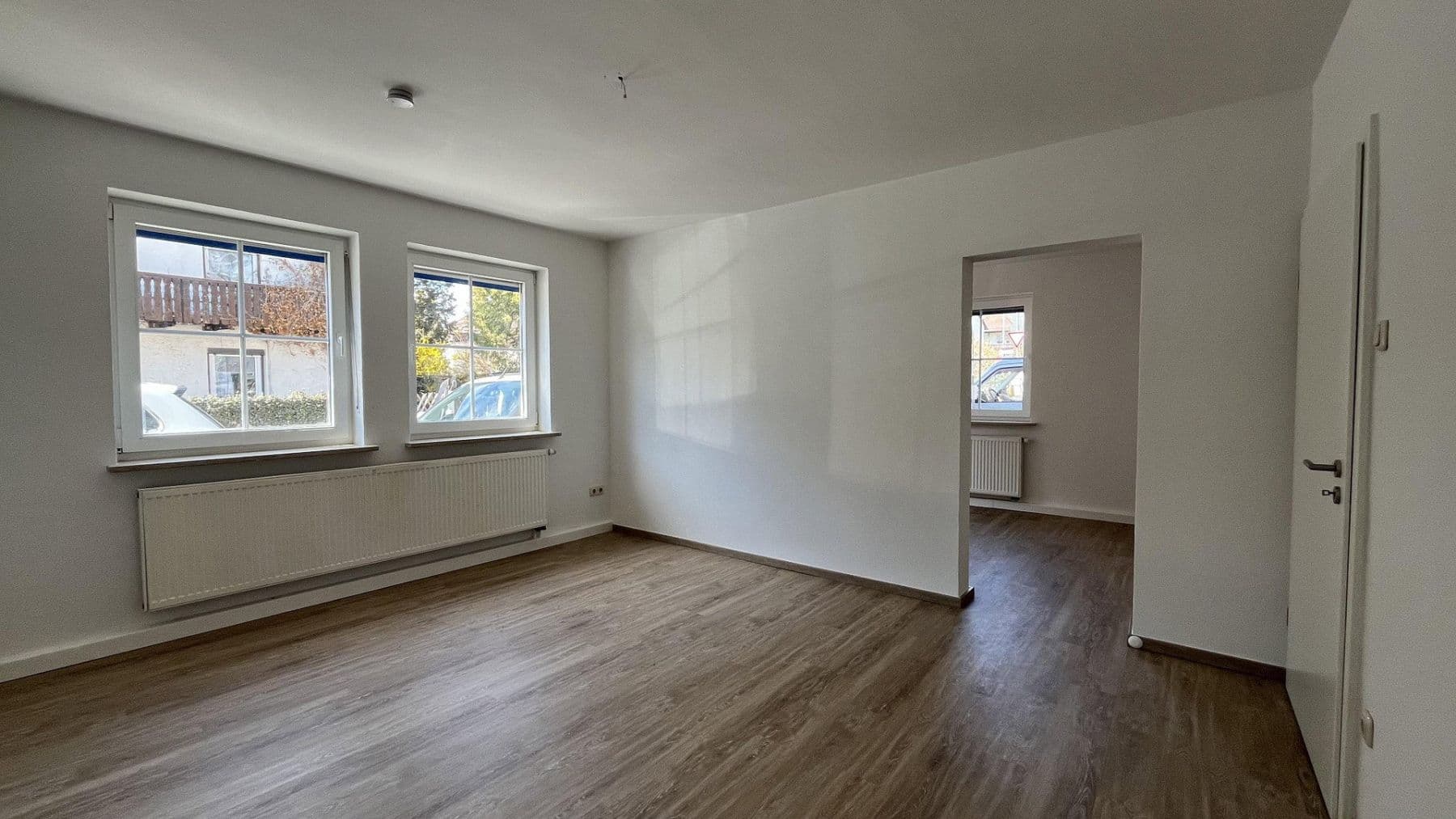 Predaj domu 245 m², pozemek 550 m², Auweg 1, Eggenfelden, Bavorsko Predaj domu 245 m², pozemek 550 m², Auweg 1, Eggenfelden, Bavorsko
