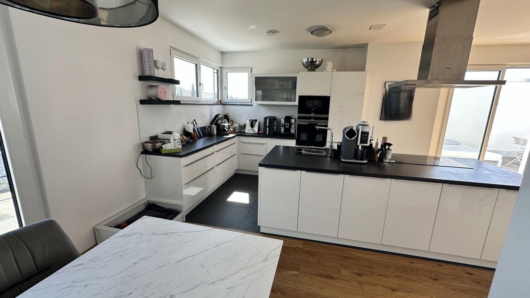 Predaj domu 180 m², pozemek 462 m², Nußloch, Bádensko-Wurttembersko Predaj domu 180 m², pozemek 462 m², Nußloch, Bádensko-Wurttembersko