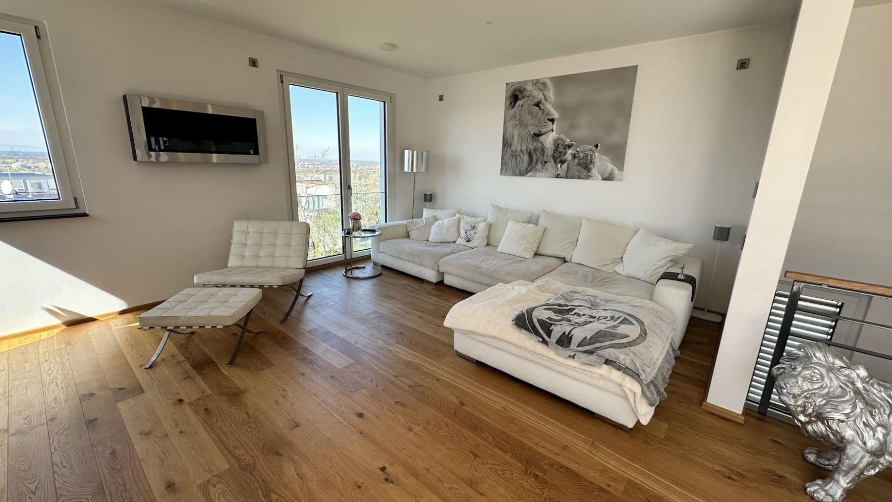 Predaj domu 180 m², pozemek 462 m², Nußloch, Bádensko-Wurttembersko Predaj domu 180 m², pozemek 462 m², Nußloch, Bádensko-Wurttembersko