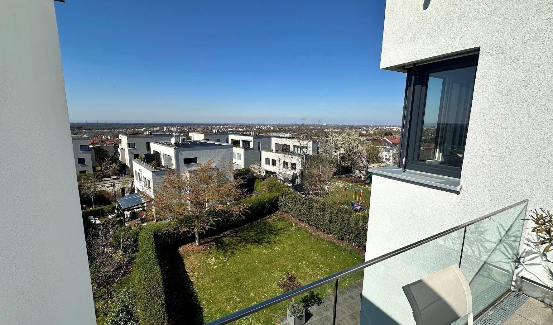 Predaj domu 180 m², pozemek 462 m², Nußloch, Bádensko-Wurttembersko Predaj domu 180 m², pozemek 462 m², Nußloch, Bádensko-Wurttembersko